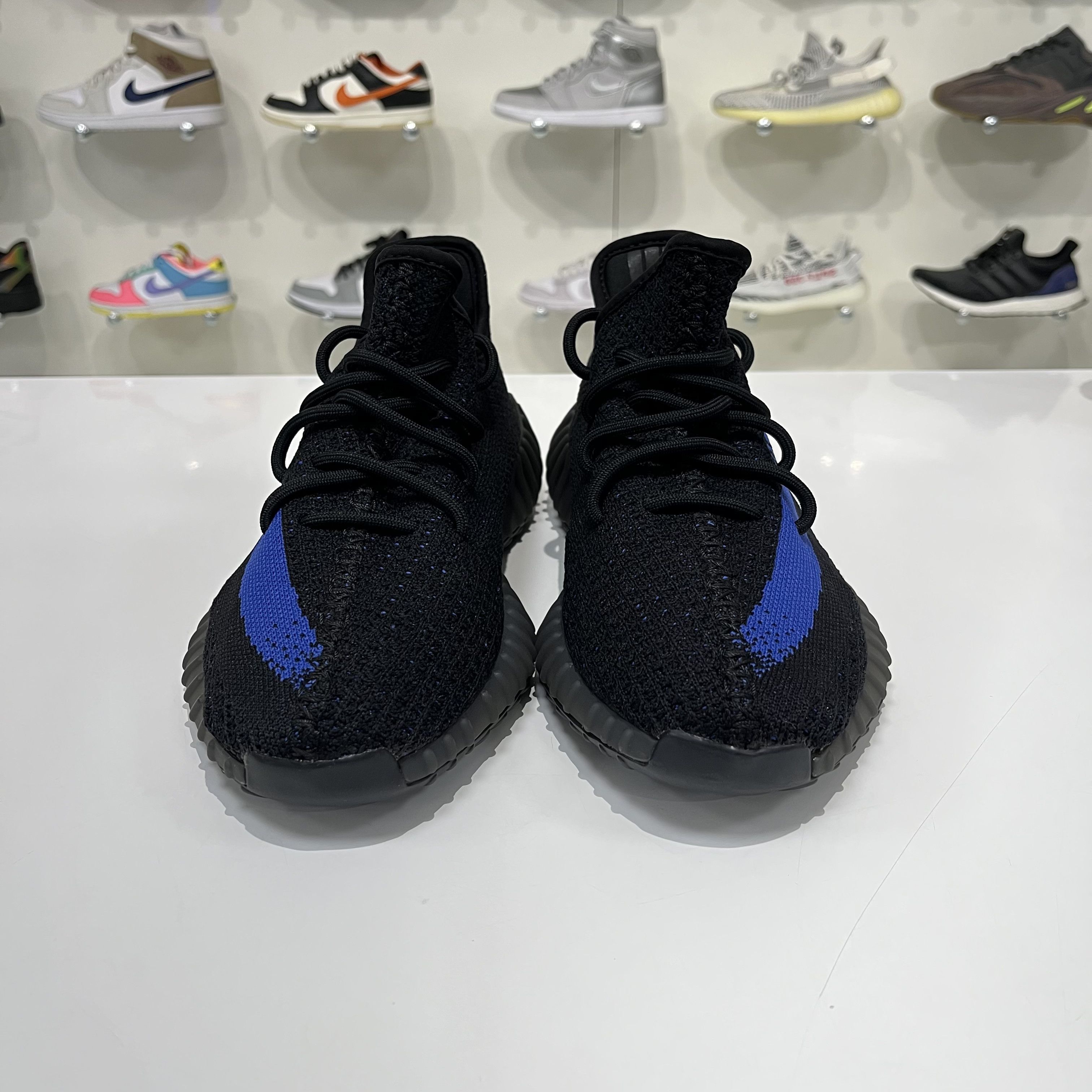 Adidas Adidass Yeezy Boost 350 V2 Dazzling Blue Size US 8 / EU 41 - 2 Thumbnail
