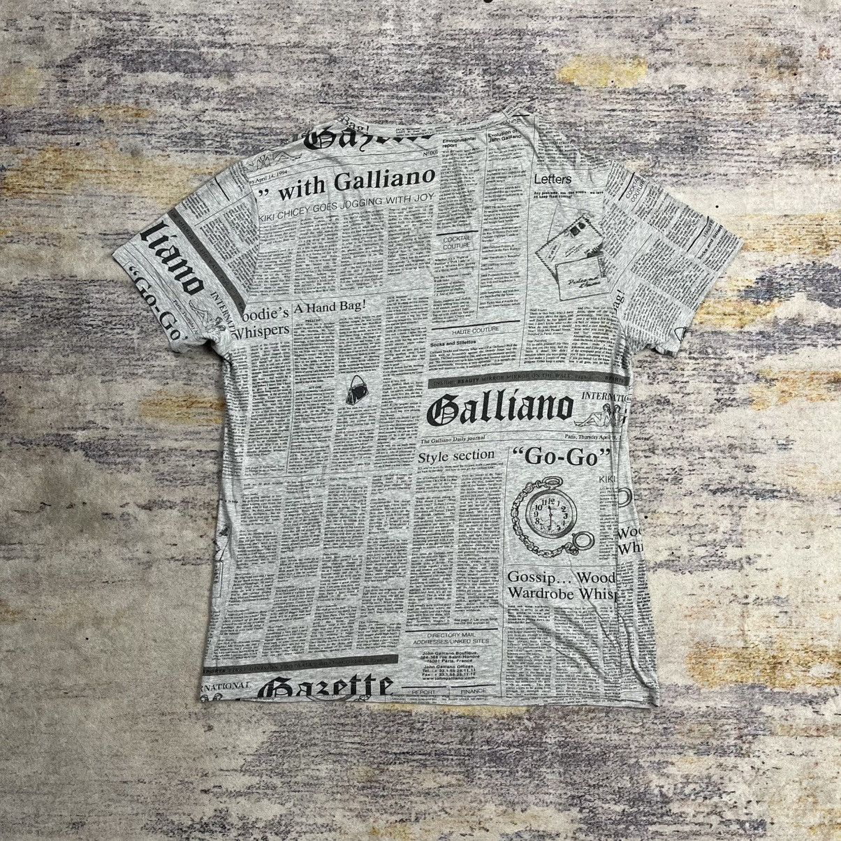 John Galliano John Galliano news paper t shirt Size US L / EU 52-54 / 3 - 2 Thumbnail