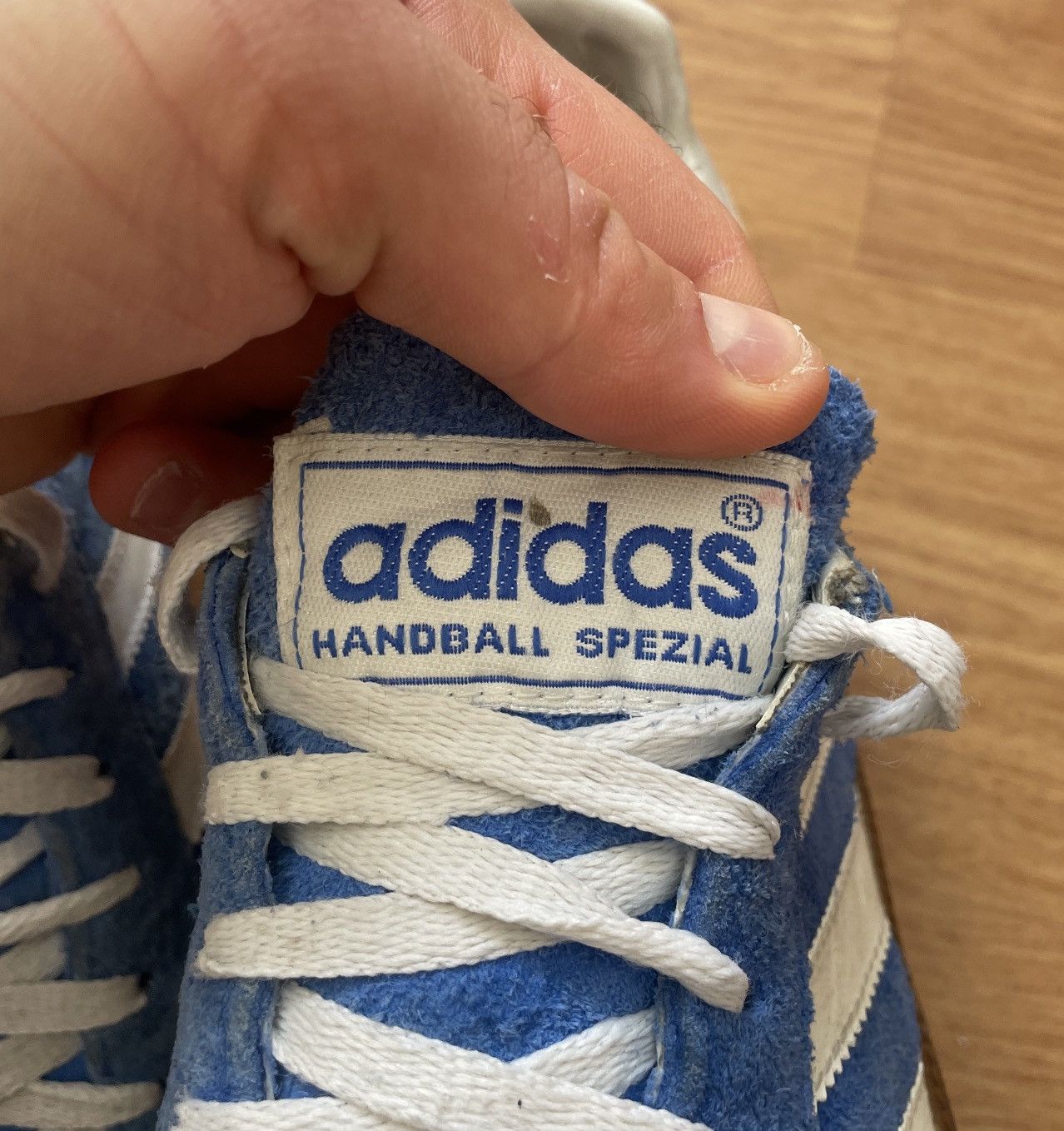 Adidas Vintage Adidas Spezial Blue white Sneakers Size US 9.5 / EU 42-43 - 13 Thumbnail