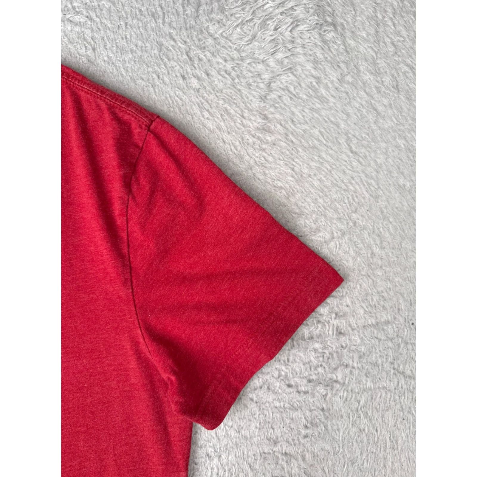 Tommy Hilfiger Tommy Hilfiger Shirt Adult Large Red Short Sleeve V-Neck 100% Cotton Embroidered Logo Men's T‑Shirt Size US L / EU 52-54 / 3 - 2 Thumbnail