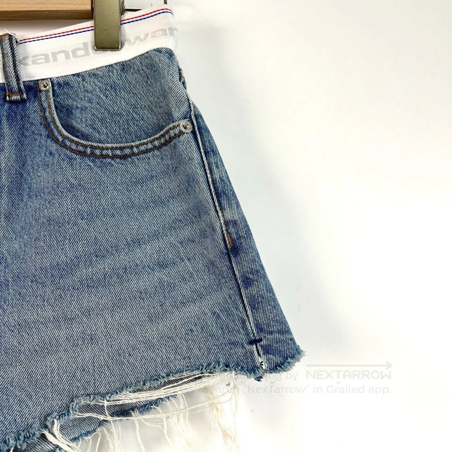 Alexander Wang Alexander Wang Bite Series Embroidered Logo Denim Shorts. Size 24" / US 00 / IT 34 - 4 Thumbnail