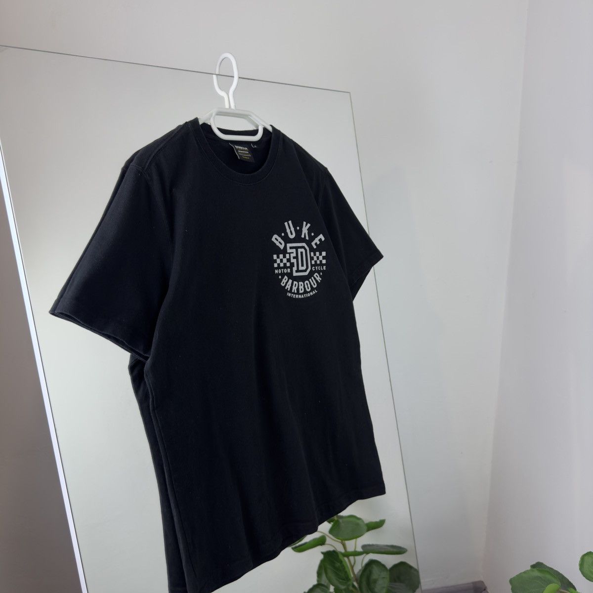 Barbour Vintage Barbour Duke Motor Cycle T-shirt Baggy Size US M / EU 48-50 / 2 - 2 Thumbnail