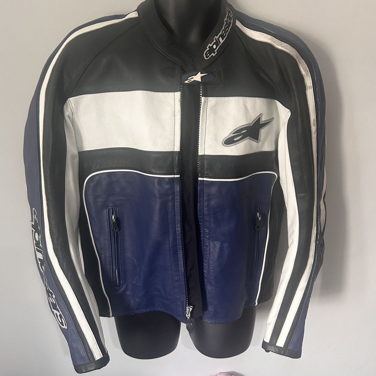Alpinestars Rare Alpinestars Leather Jacket sz L fits fitted