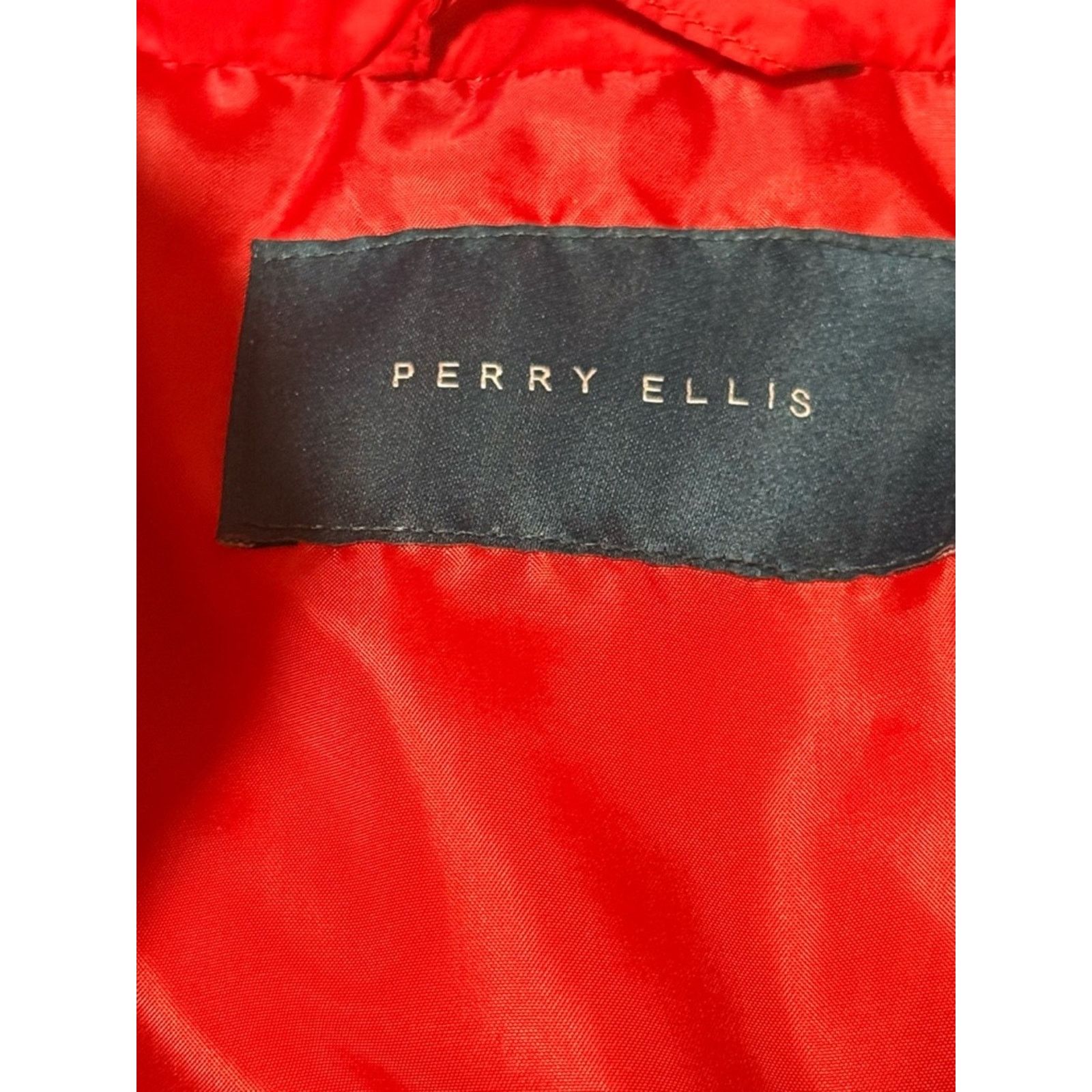 Perry Ellis Perry Ellis Red Quilted Puffer Vest with Black Trim Size US M / EU 48-50 / 2 - 6 Thumbnail