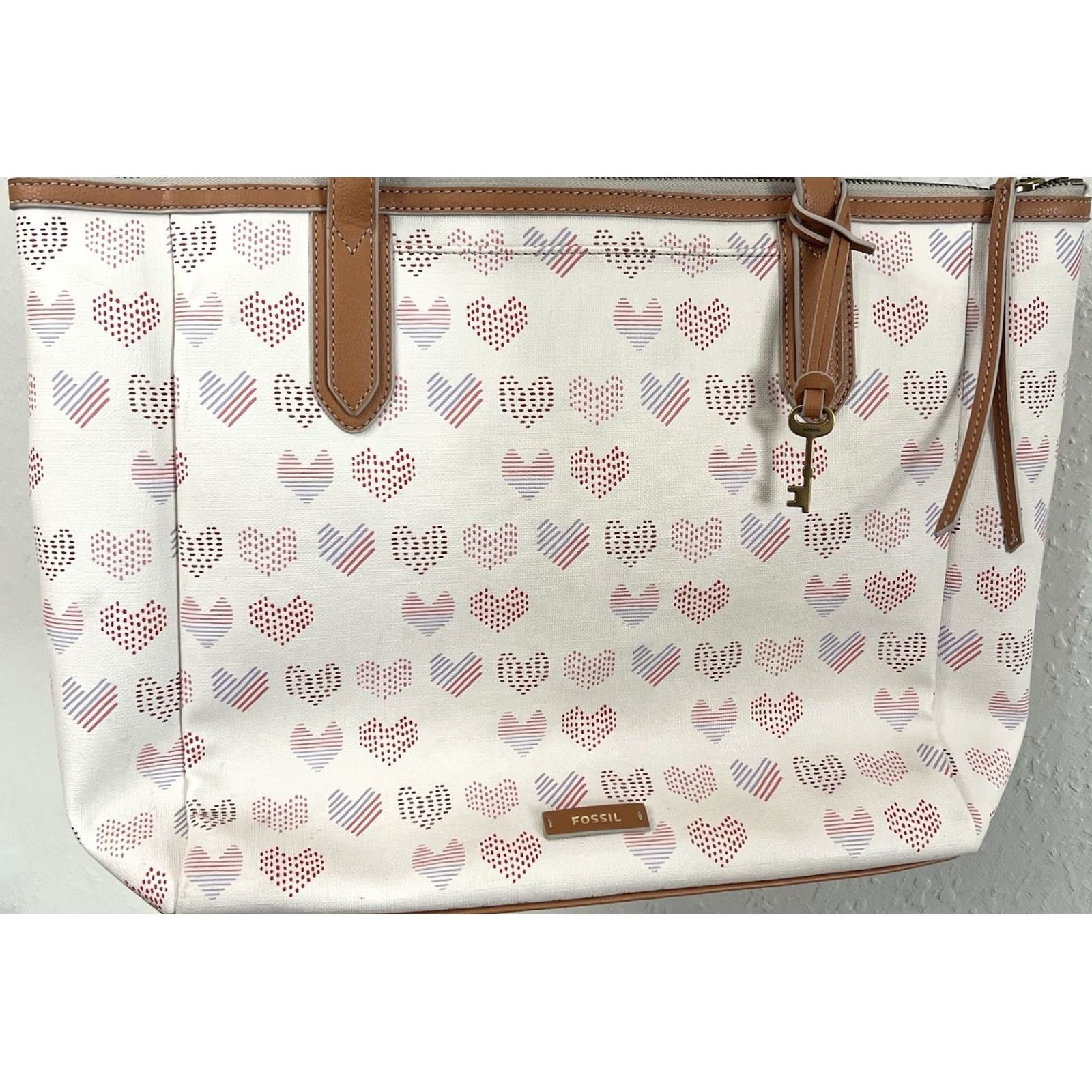 Fossil VINTAGE Fossil Sydney Angora Pink Heart Double Handle Tote Travel Bag EUC Size ONE SIZE - 3 Thumbnail