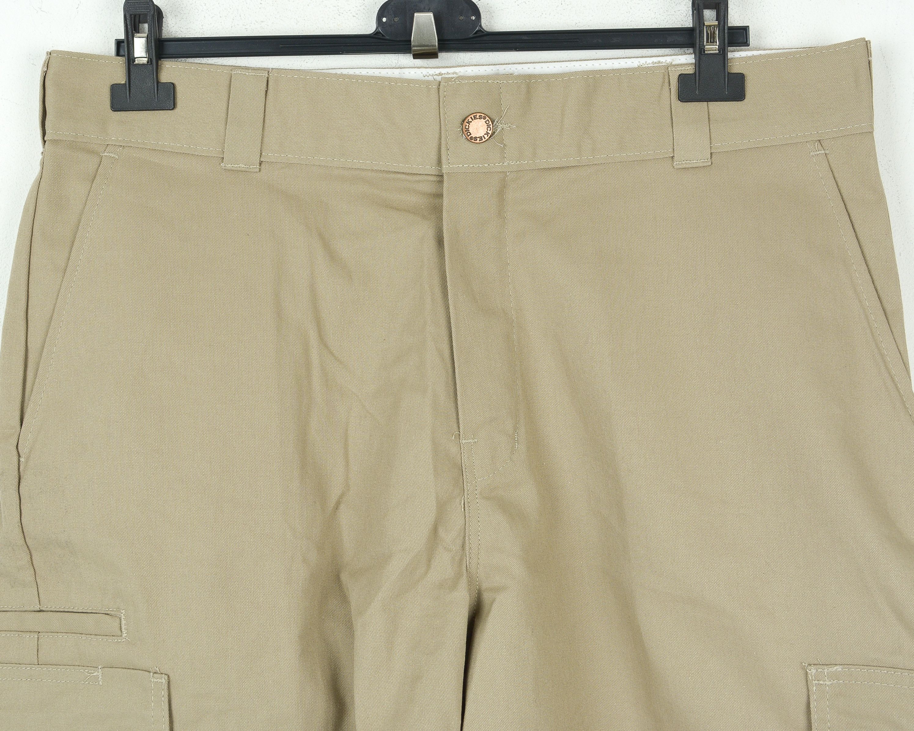 Dickies Beige W36 Relaxed Fit Cargo Work Shorts Worker Combats Size US 36 / EU 52 - 5 Thumbnail