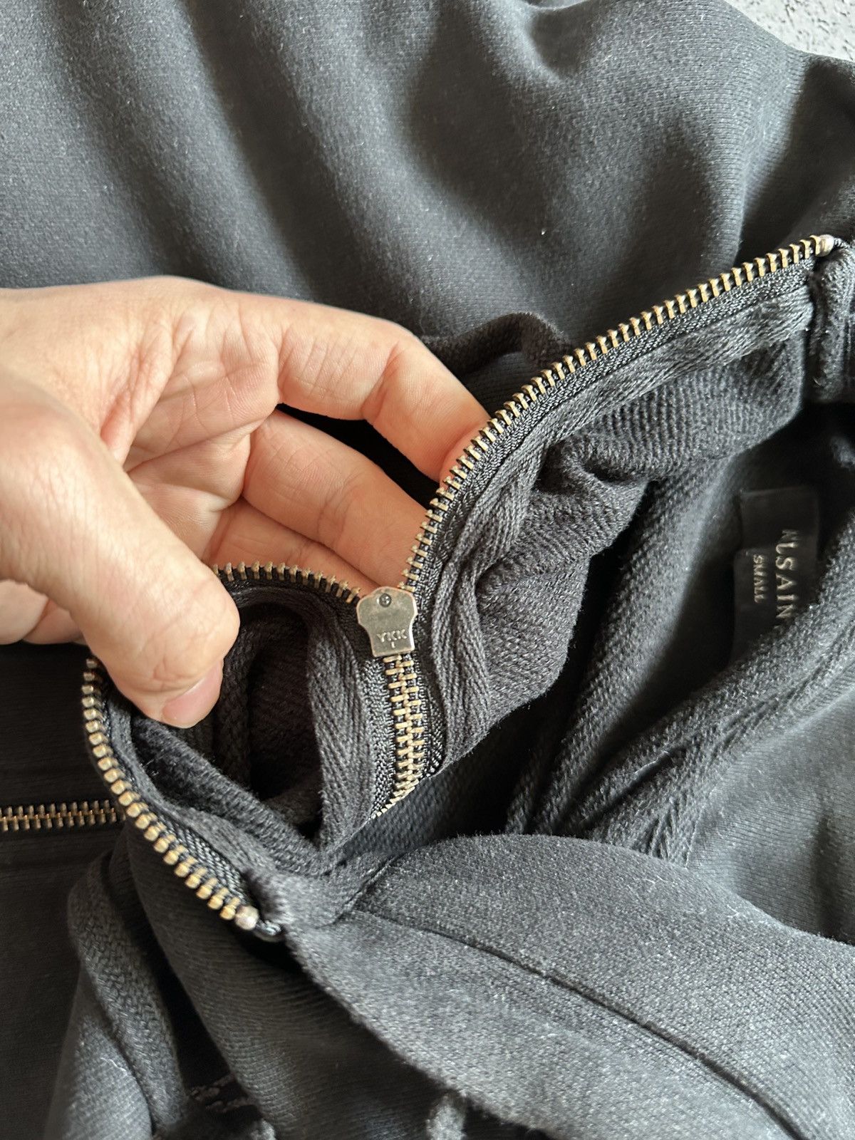 Allsaints Vintage Allsaints Zip Hoodie Black Mini Logo Y2K USA Size US S / EU 44-46 / 1 - 7 Thumbnail