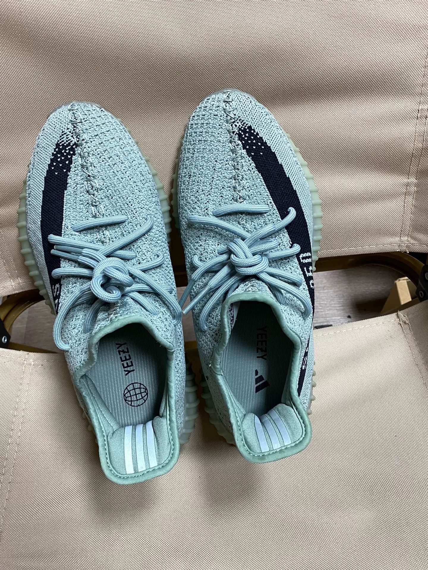 Adidas Adidas YEEZY350 Green Lowtop Sneakers 41 Men Size US 8.5 / EU 41-42 - 1 Thumbnail