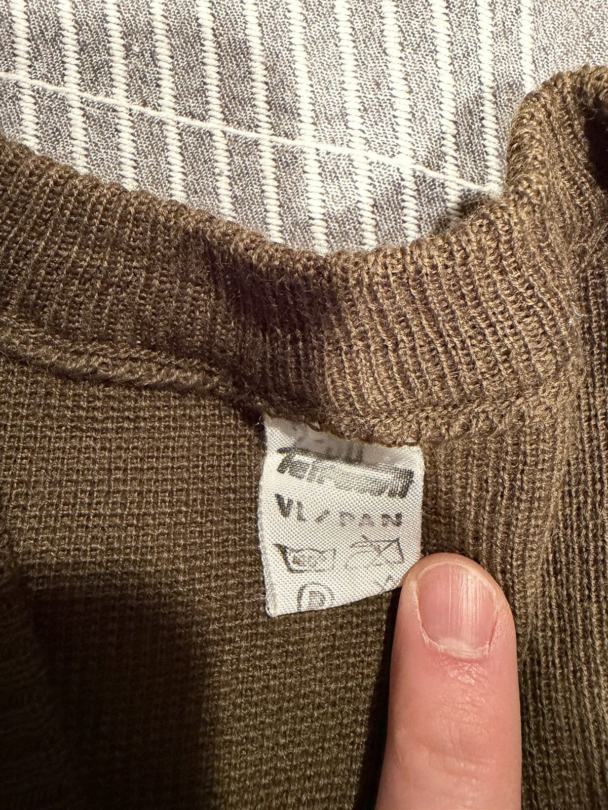 Other Czech Army V-Neck Sweater Size US S / EU 44-46 / 1 - 4 Thumbnail