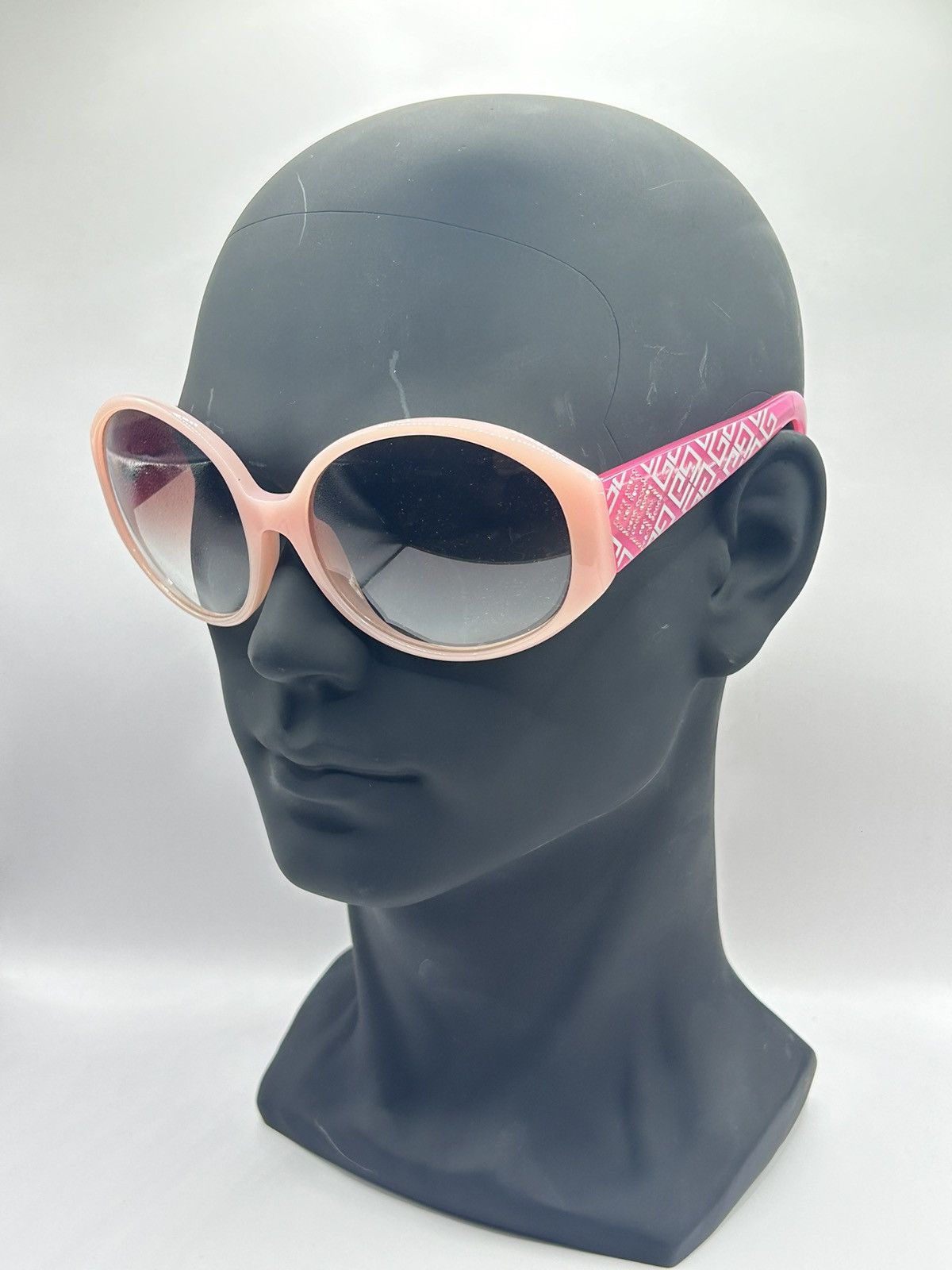 Givenchy Givenchy Sunglasses SGV617S Size ONE SIZE - 2 Thumbnail