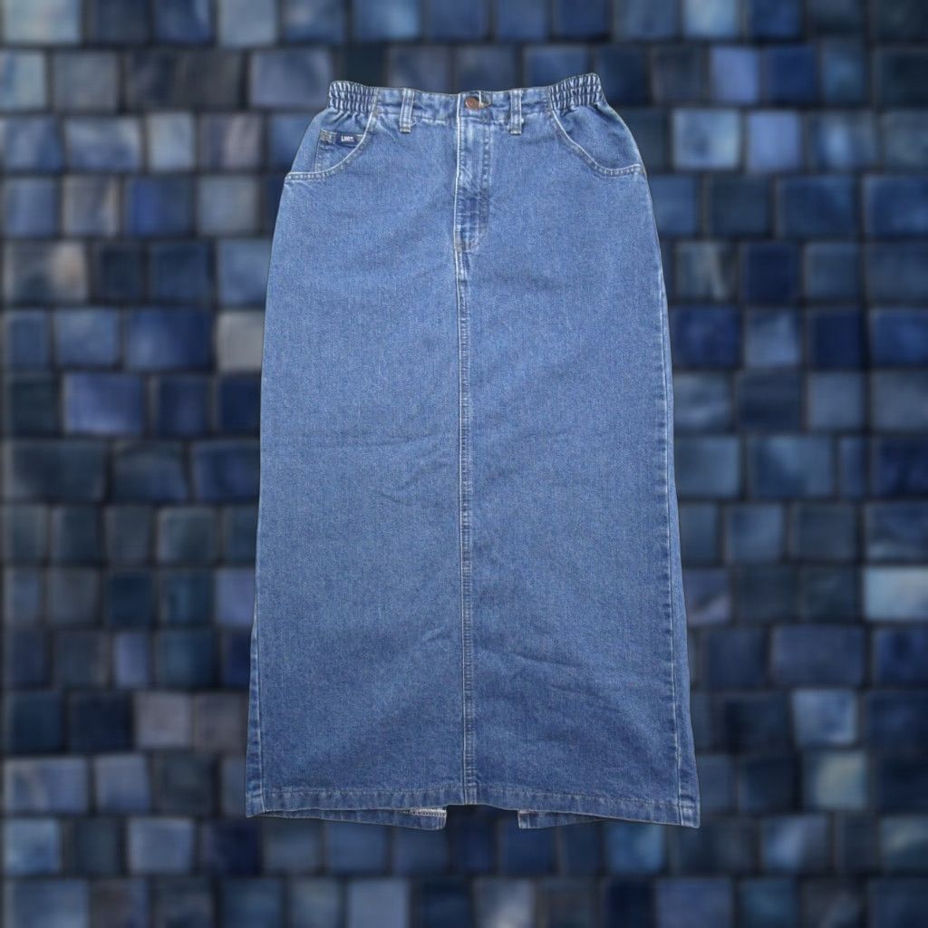Lee VINTAGE 90s Lee Denim Skirt Women's Size 6 Elastic Waist Long Straight & Pencil Blue 90s Theme Womens Size 28" / US 6 / IT 42 - 1 Thumbnail