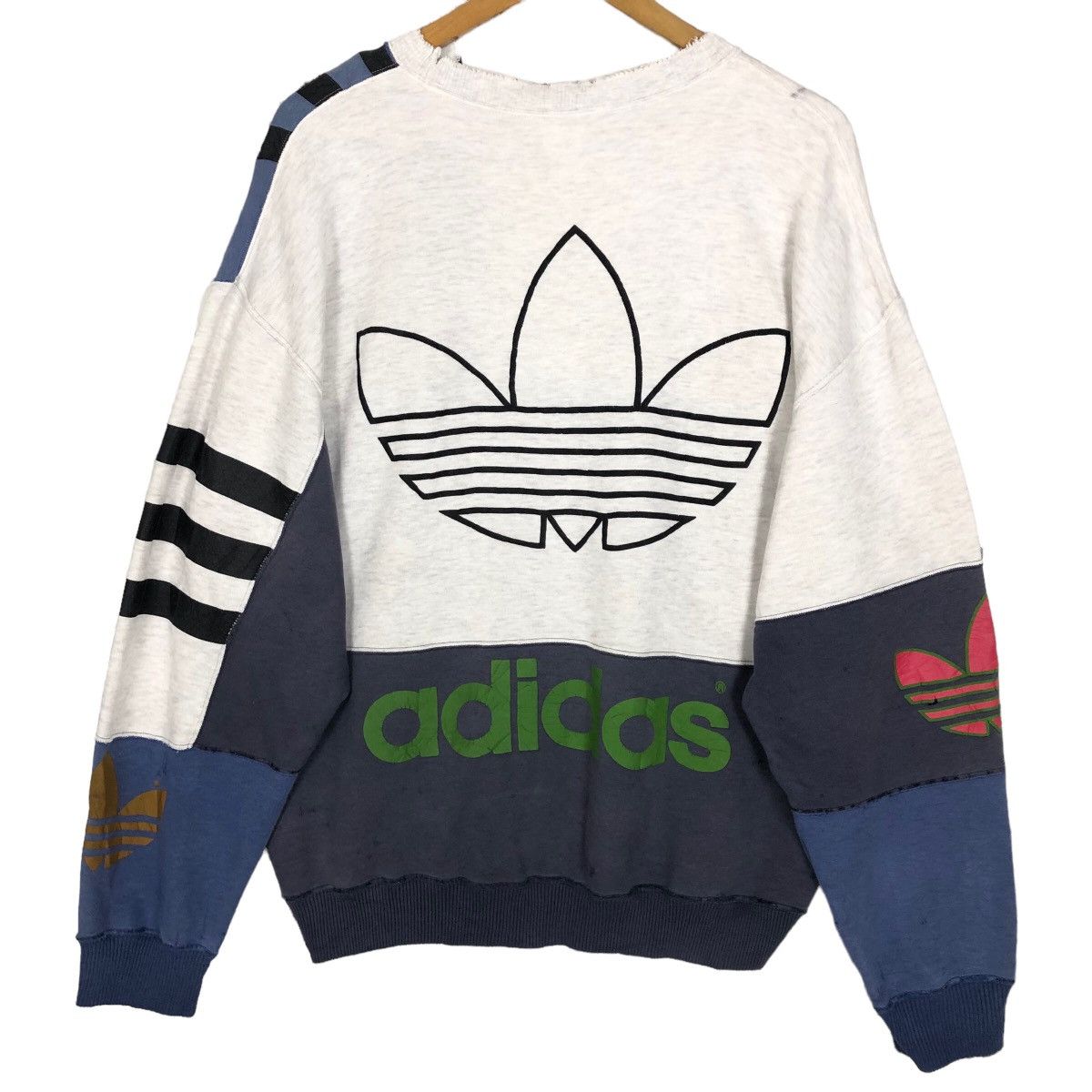 Adidas Vintage 90s Adidas Originals Crewneck Sweatshirt Big Logo Size US L / EU 52-54 / 3 - 9 Thumbnail