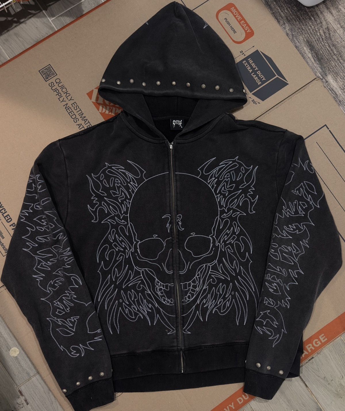 City Morgue × Revenge (XL) *Revenge x CM TRIBAL SKULL