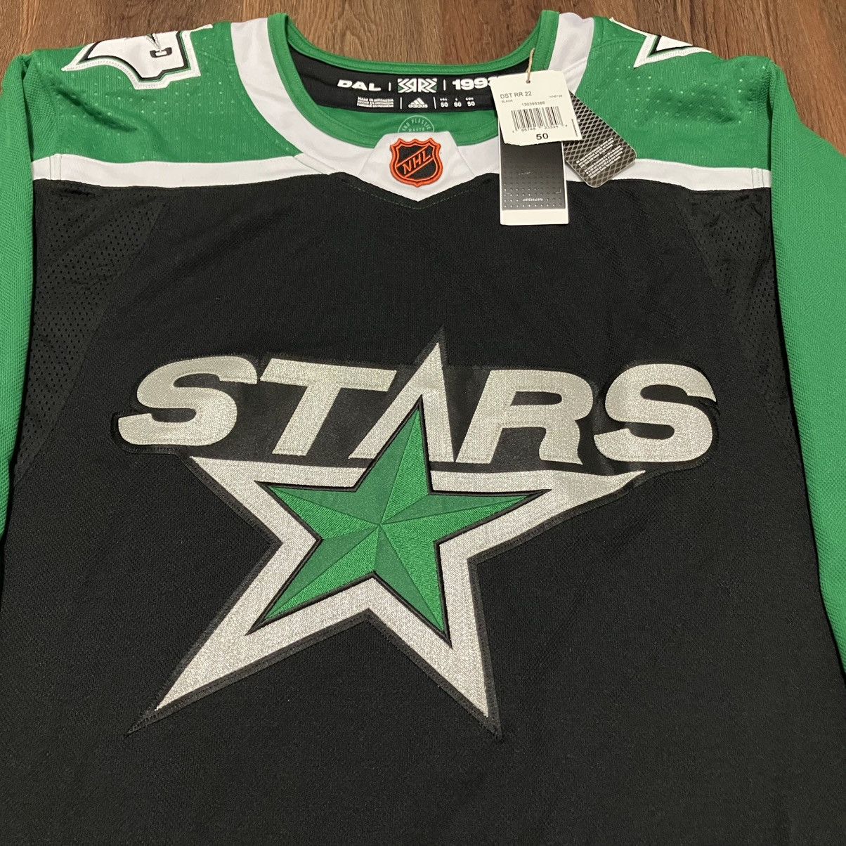 Adidas NWT Dallas Stars Reverse Retro 2.0 Adidas NHL Hockey Jersey Size US M / EU 48-50 / 2 - 2 Thumbnail