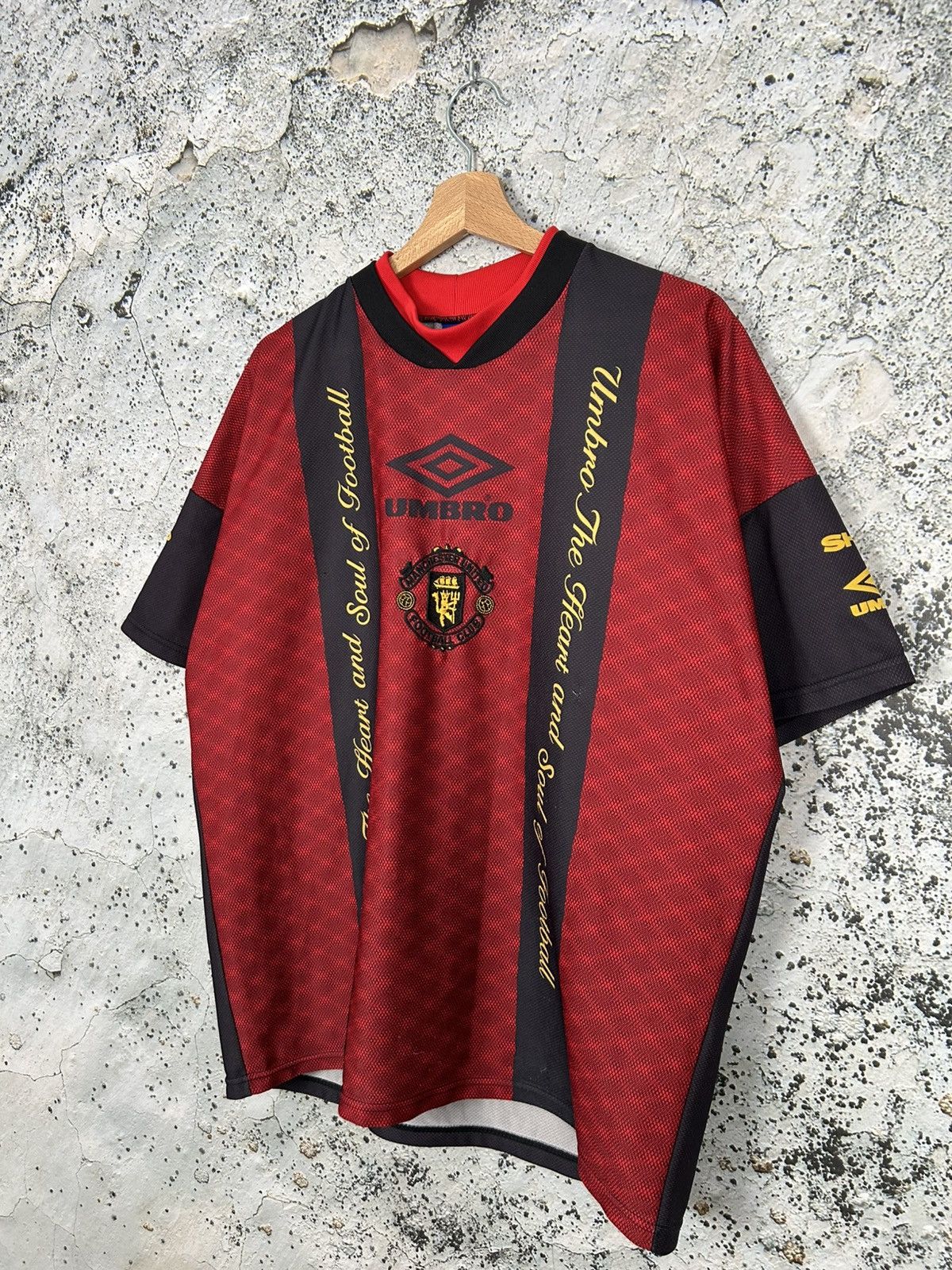 Umbro Vintage Manchester United Umbro 90s Soccer Jersey Football Size US L / EU 52-54 / 3 - 2 Thumbnail