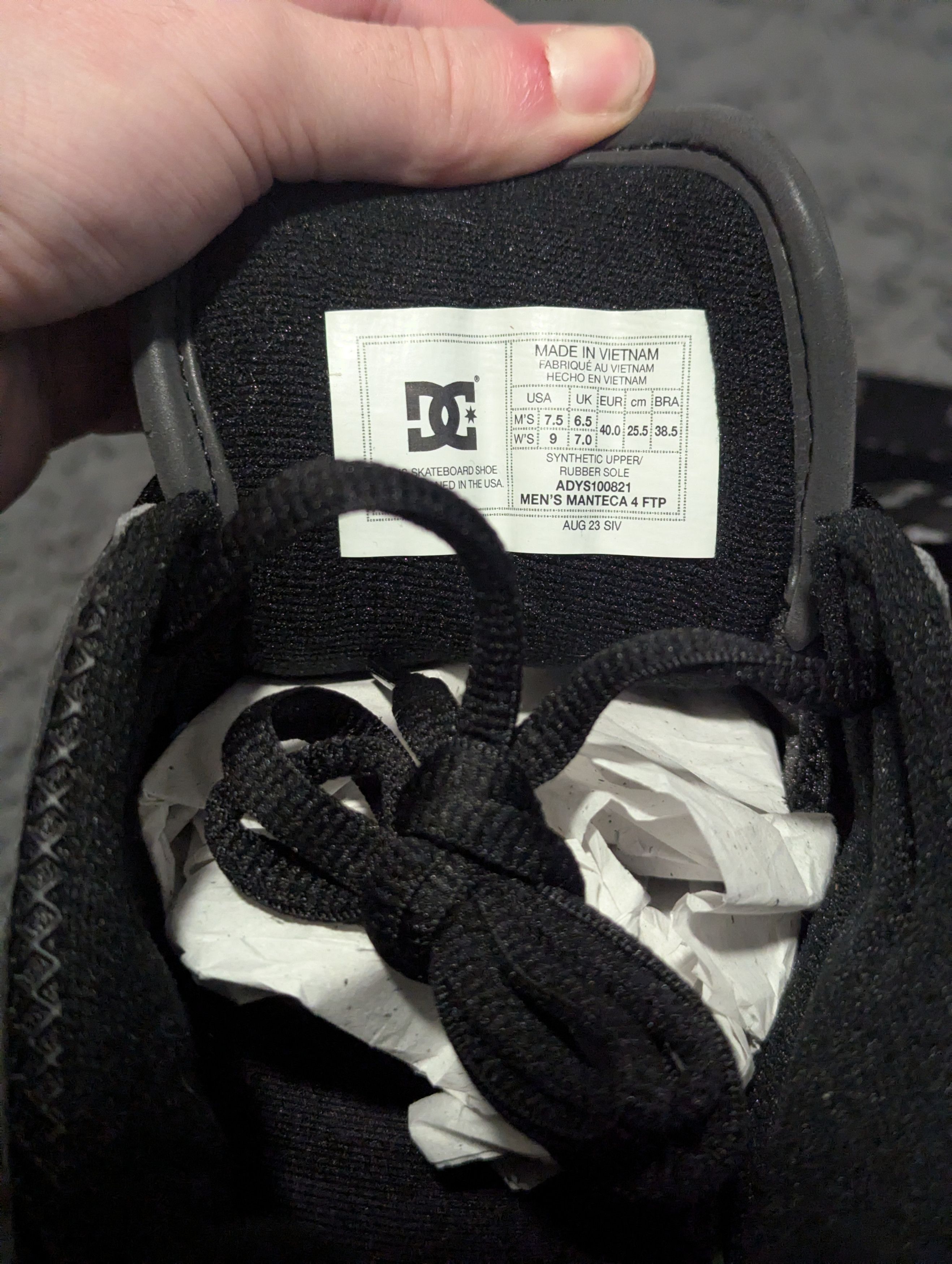 DC × Fuck The Population FTP DC Manteca 4 Size 7.5 Size US 7.5 / EU 40-41 - 3 Thumbnail