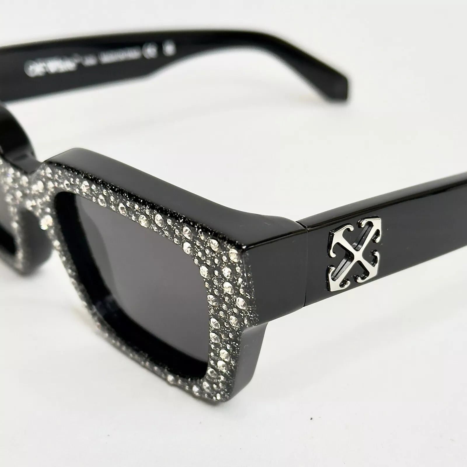 Off-White OFF-WHITE OERI126M Crystal Strass Stud Black Sunglasses 126 Size ONE SIZE - 8 Thumbnail