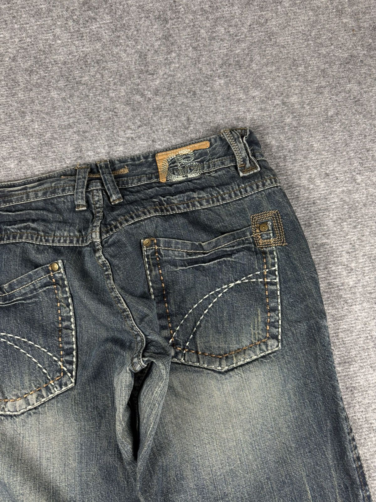 Japanese Brand × Vintage Vintage japanese distressed flared baggy y2k jeans pants Size 36" / US 14 / IT 50 - 11 Thumbnail