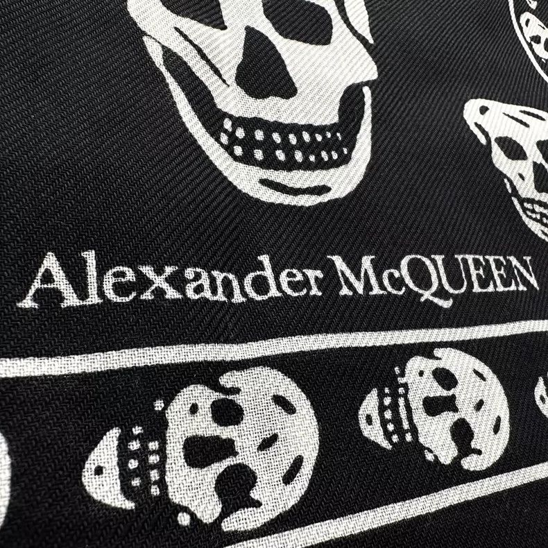 Alexander McQueen Alexander Mcqueen Wool scarf Size ONE SIZE - 3 Thumbnail