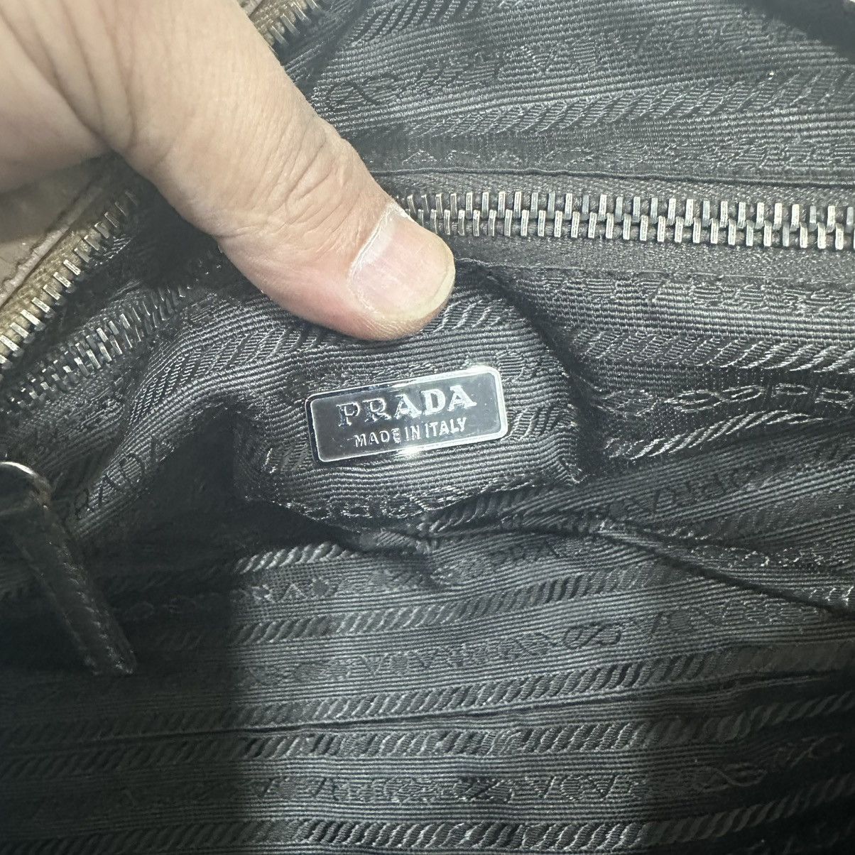 Prada ‼️LASTDROP‼️ AUTHENTIC PRADA SS 2000 LEATHER BOWLING BAG Size ONE SIZE - 11 Thumbnail
