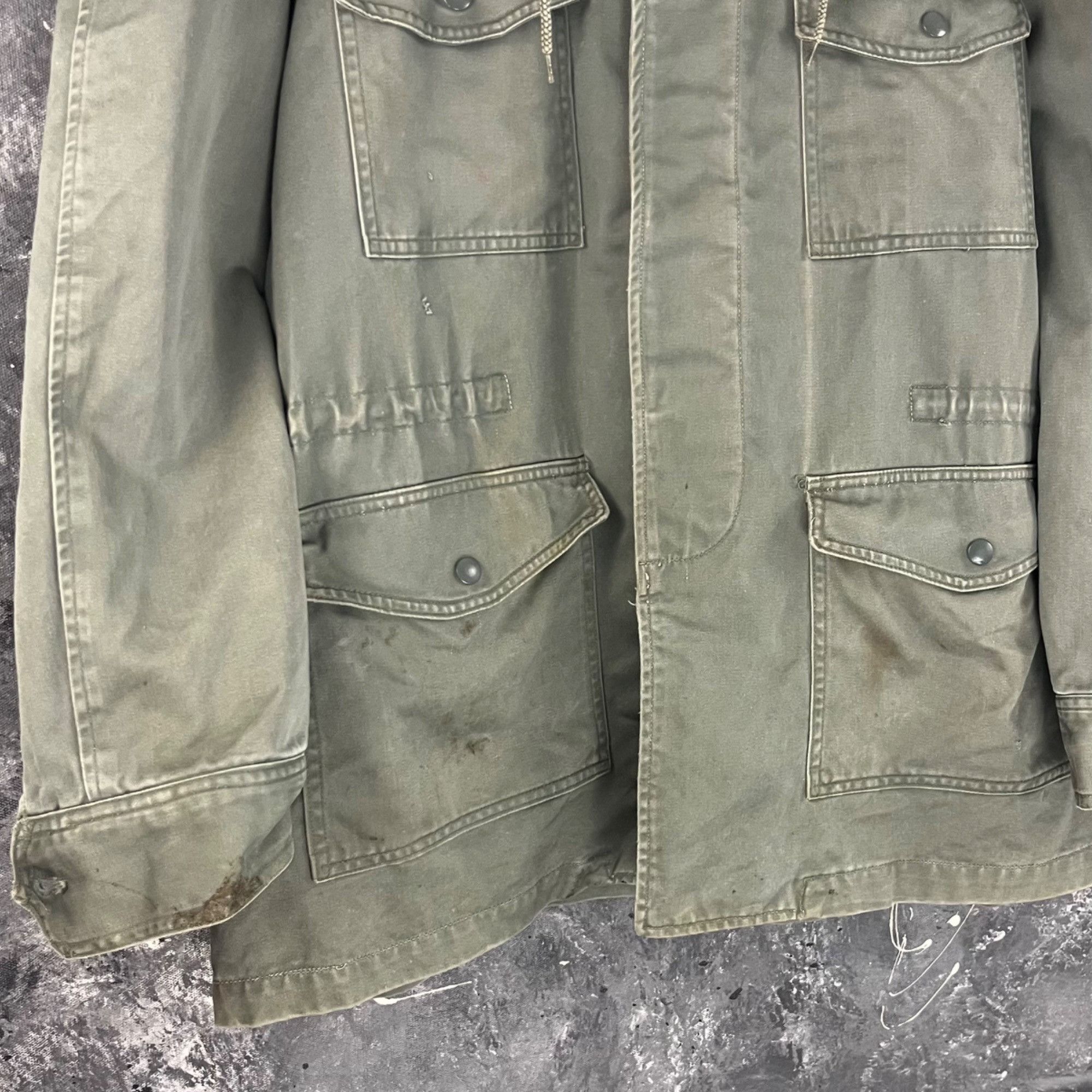 Vintage Vintage 1956 USAF Vietnam era jacket Size US L / EU 52-54 / 3 - 5 Thumbnail