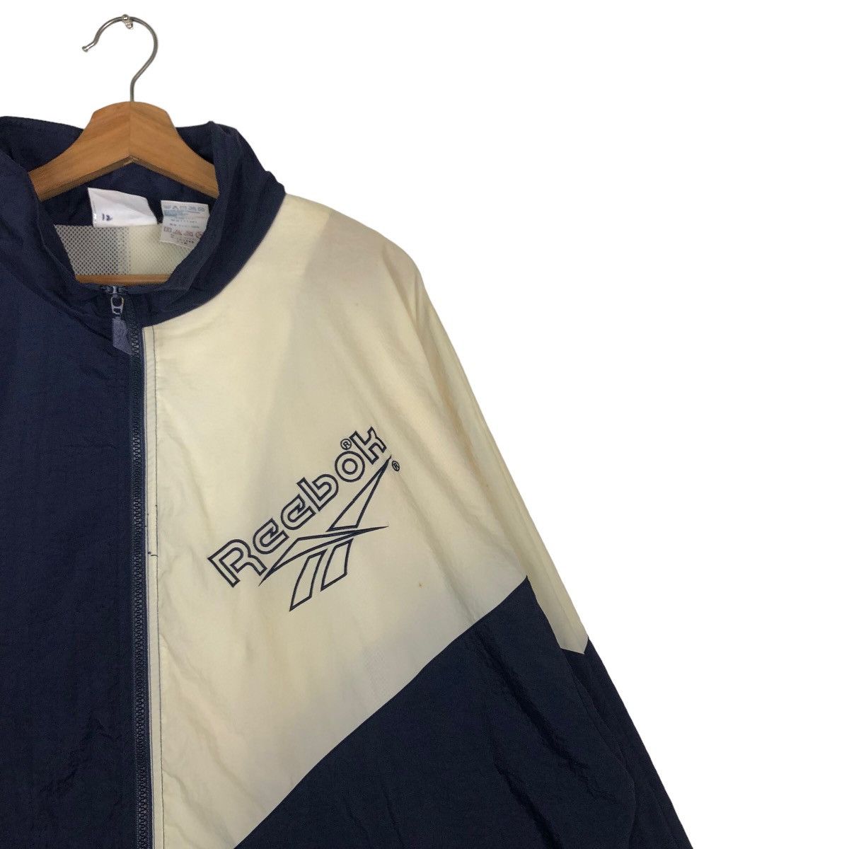 Japanese Brand 🔥Vintage Bomber Jacket Reebok Big Logo Over Print Size US L / EU 52-54 / 3 - 6 Thumbnail