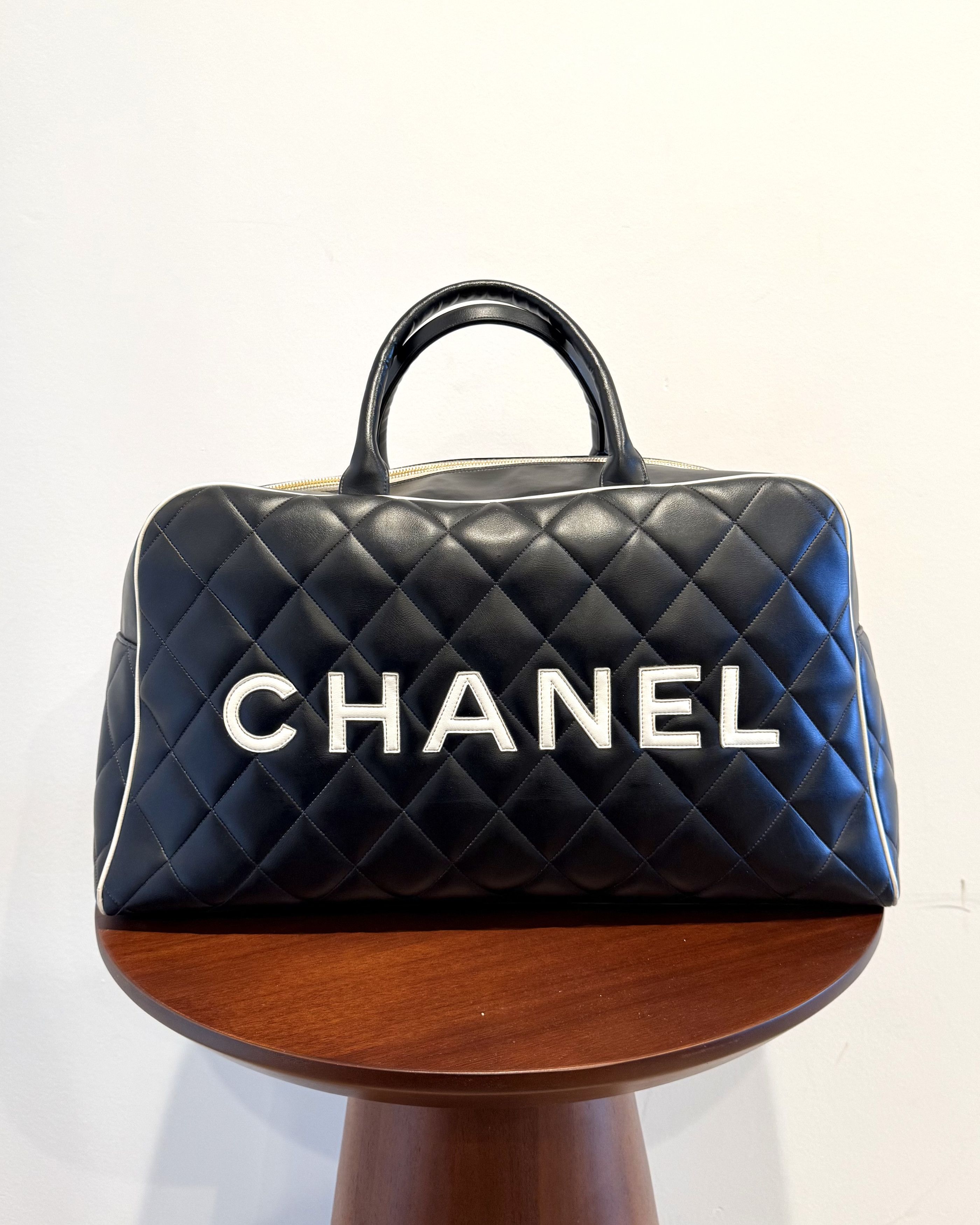Chanel Chanel Vintage 1995 Duffle Bag Size ONE SIZE - 3 Thumbnail