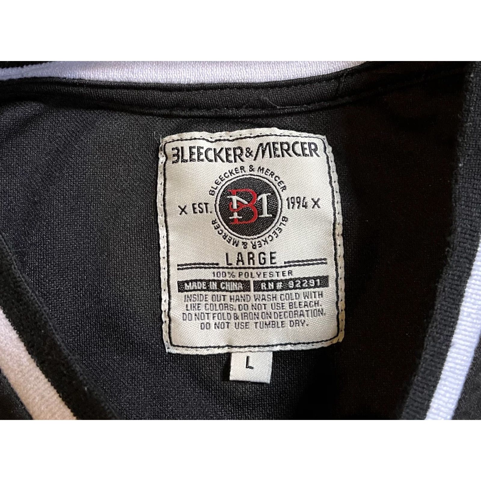 Vintage Bleeker & Mercer United States Treasure Of The Trend Shirt Men’s Large Black 3D Shirt Mens L Black USA Hip Hop Graphic Print Crew Neck Short Sleeve Size US L / EU 52-54 / 3 - 4 Thumbnail
