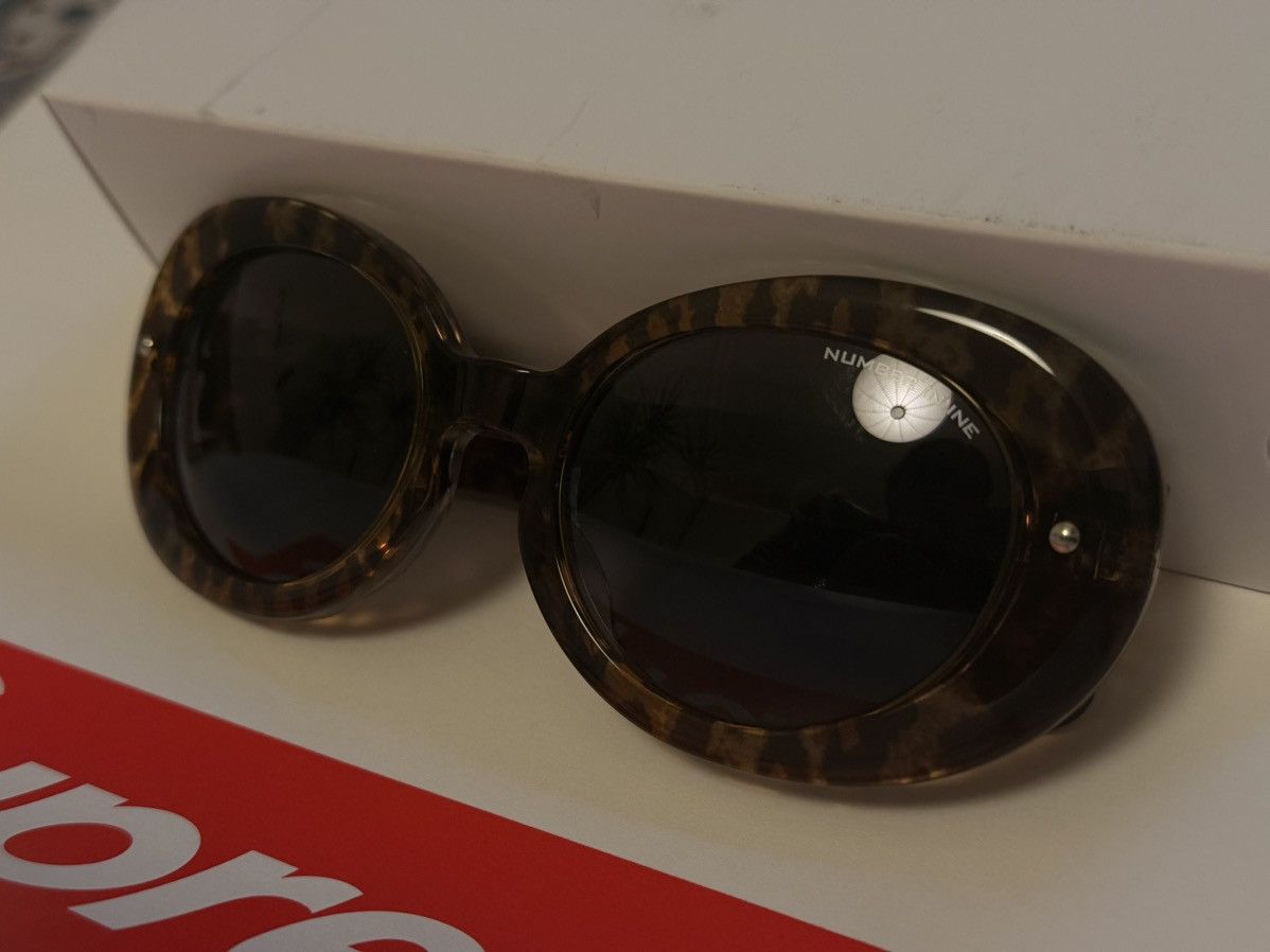 Number (N)ine × Supreme Supreme x Number nine Sunglasses Size ONE SIZE - 6 Thumbnail