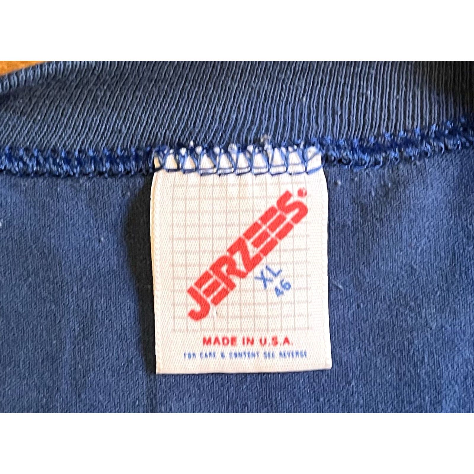 Jerzees VINTAGE JERZEES New Jersey Shirt Men’s XL Blue POW MIA 90s Graphic Print Short Sleeve Crew Neck Logo USA Military Retro 80s 90s Size US XL / EU 56 / 4 - 7 Thumbnail