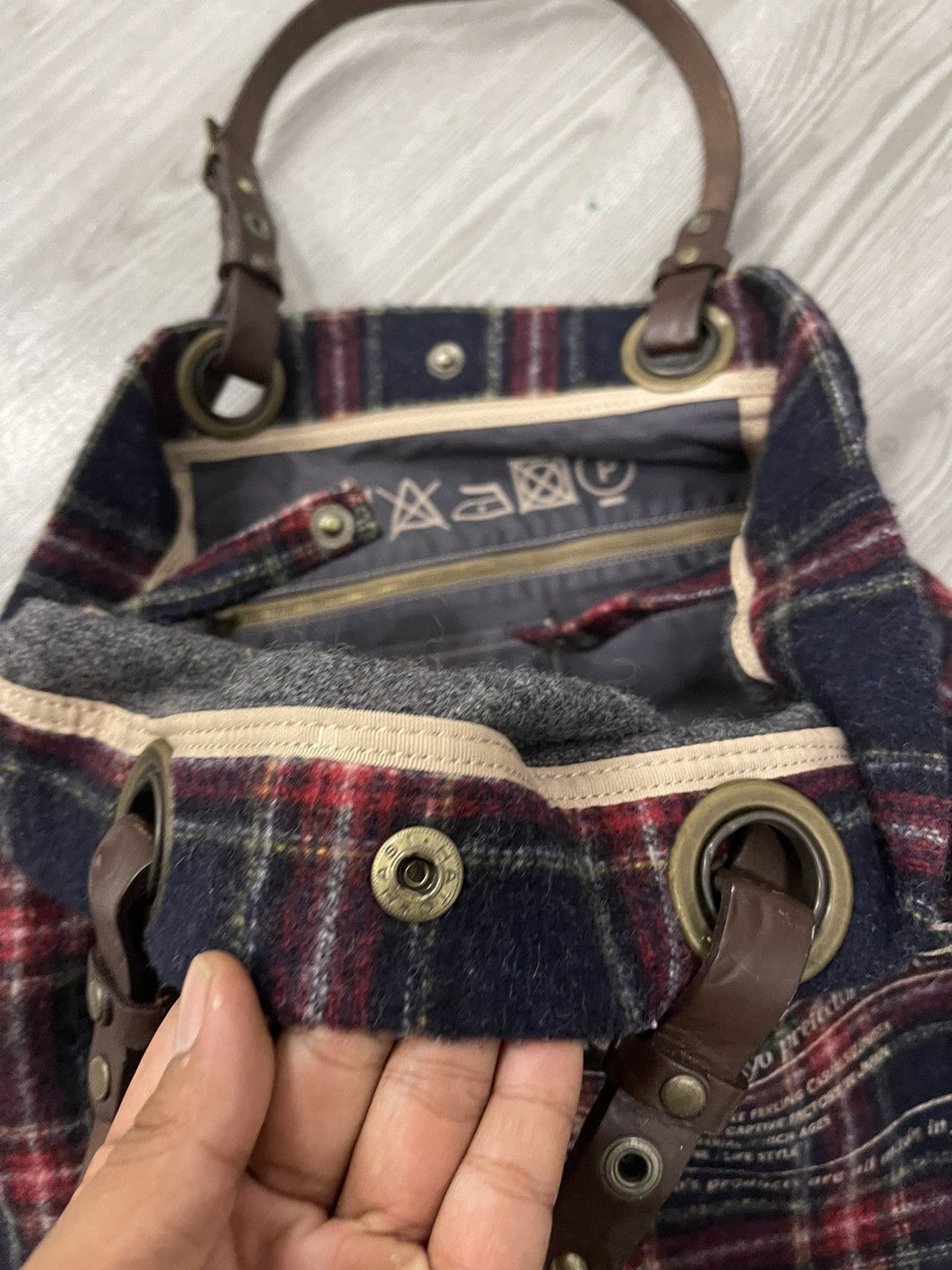 Japanese Brand × Vintage C’omodo +plus t japan wool plaid leather handle strap tote Size ONE SIZE - 12 Thumbnail