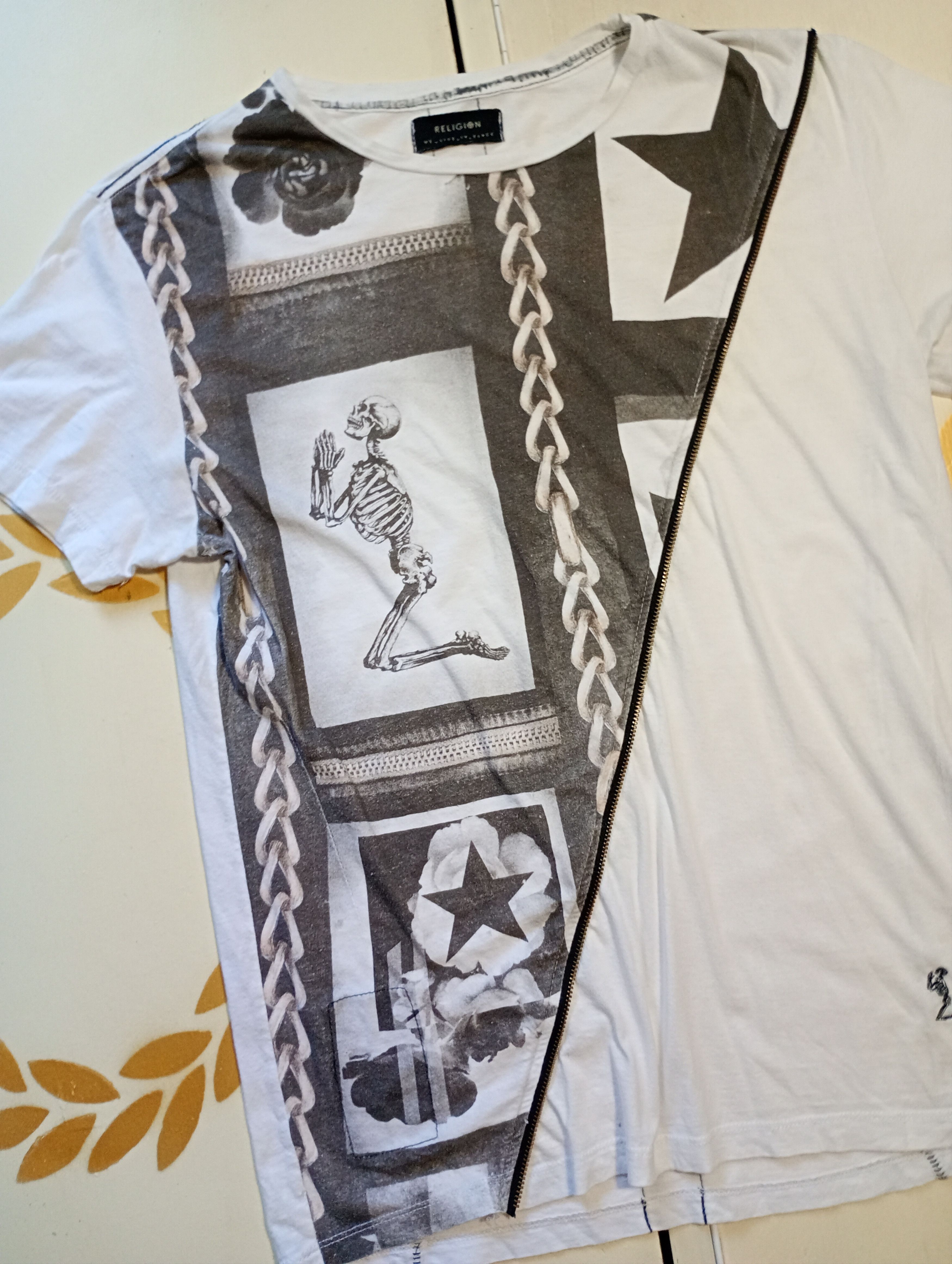 Vintage Religion Printed T-Shirt Vintage Size US L / EU 52-54 / 3 - 5 Thumbnail