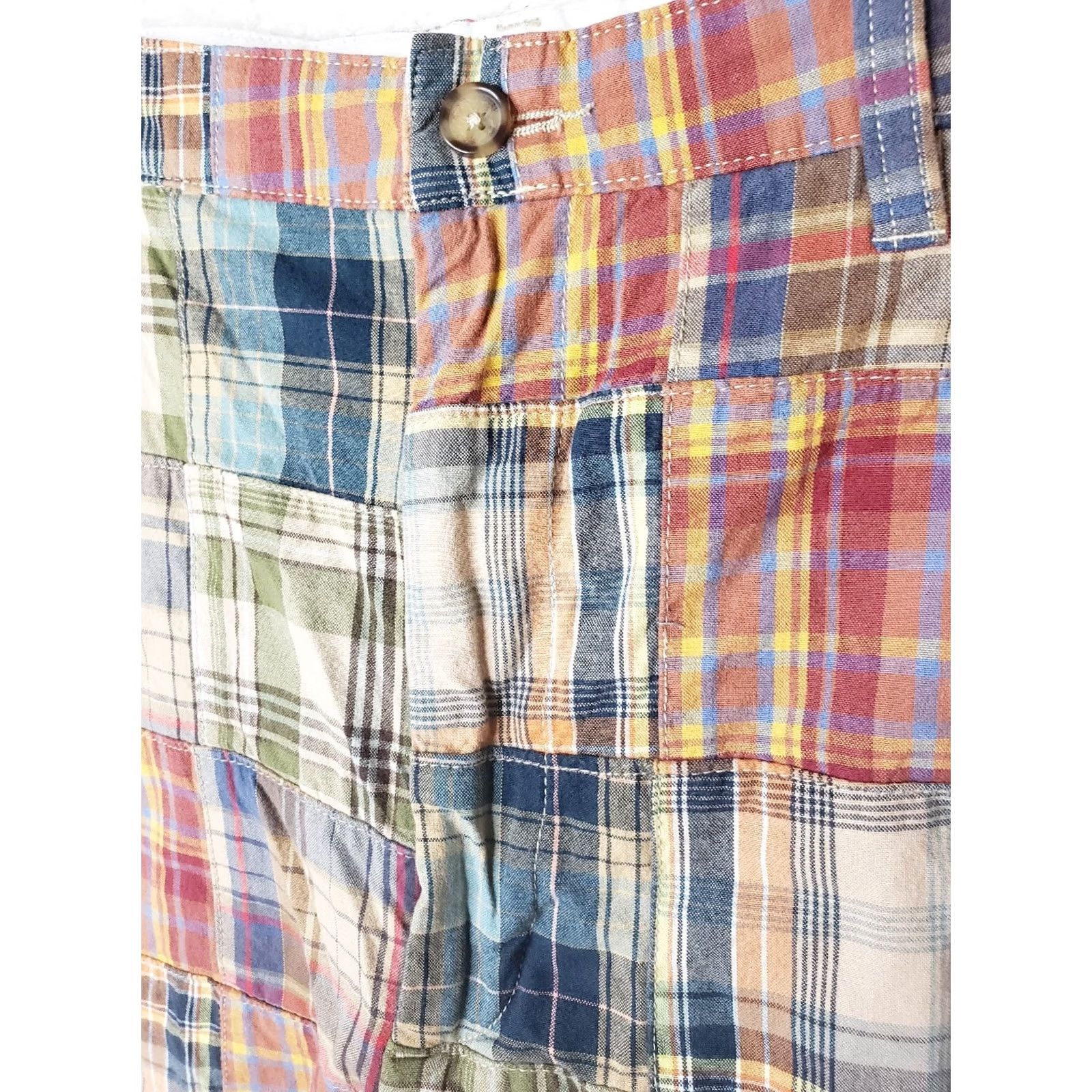 Jos. A. Bank JOS A BANK Men's Multicolor Madras Patchwork Plaid Cotton Shorts 32W X 9L Size US 32 / EU 48 - 5 Thumbnail