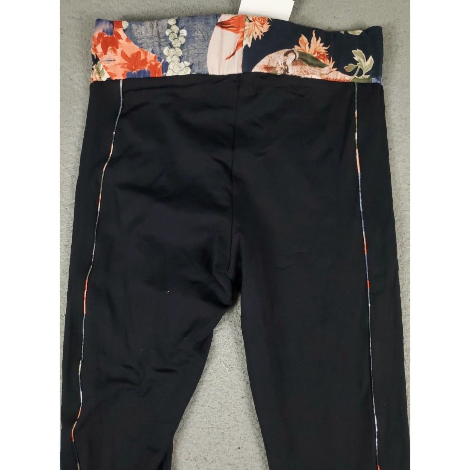 Zara Zara Pants Womens Size Medium Black Floral Accents Yoga Stretch Leggings Ladies Size 32" / US 10 / IT 46 - 6 Thumbnail