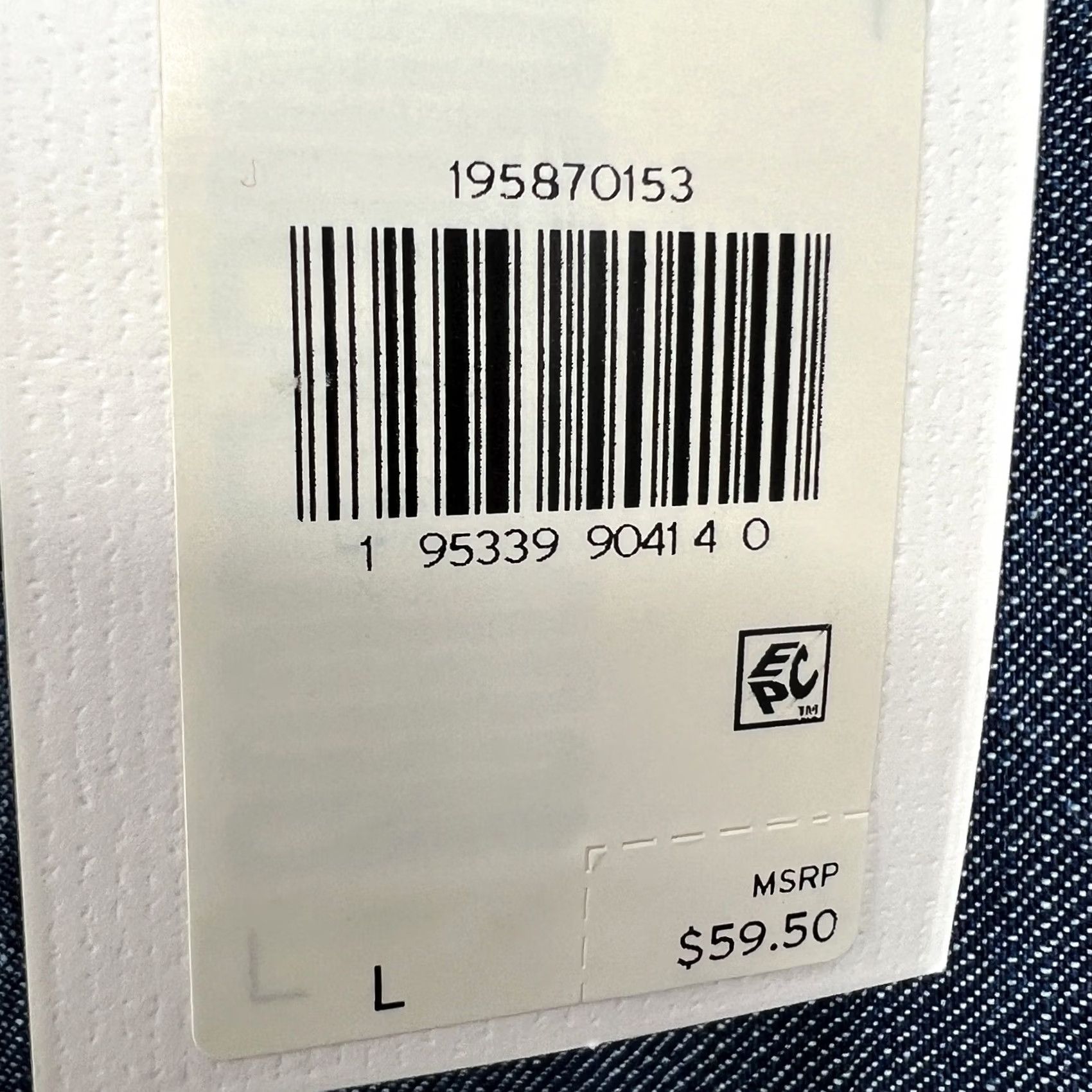 Levi's Levi's Made & Crafted New Standard Shirt Dark Wash Denim Relaxed Fit Long Sleeve Button-Up Size L Blue Mens Fashion Western Travel Winter Size US L / EU 52-54 / 3 - 4 Thumbnail