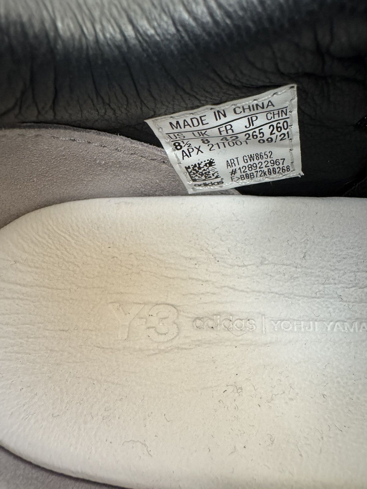 Y-3 Y-3 Shiku Run Size US 8.5 / EU 41-42 - 7 Thumbnail