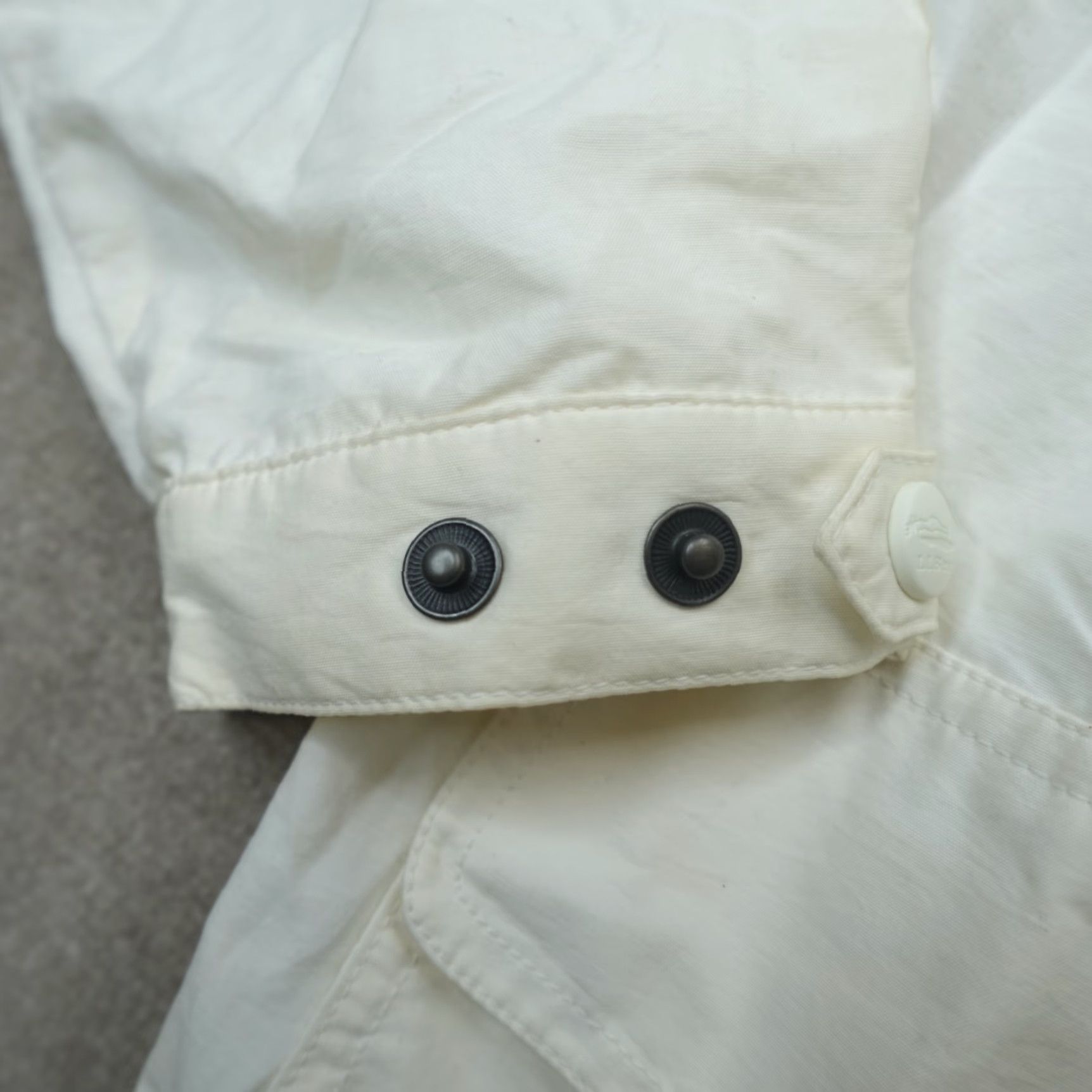 Vintage VINTAGE L.L.Bean Jacket XL Ivory Windbreaker Regular Men Windbreaker Full Zip, Lined, Cotton Blend, Old Stock, Full Zip, 2010s Size US XL / EU 56 / 4 - 4 Thumbnail