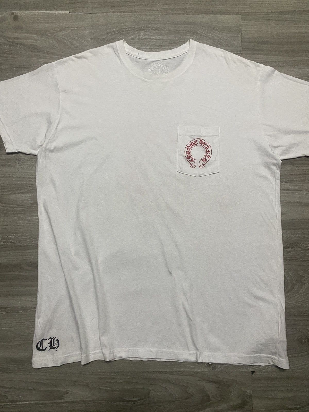 Chrome Hearts RARE - CEMETERY CROSS RED HORSESHOE CHROME HEARTS TEE Size US XXL / EU 58 / 5 - 6 Thumbnail