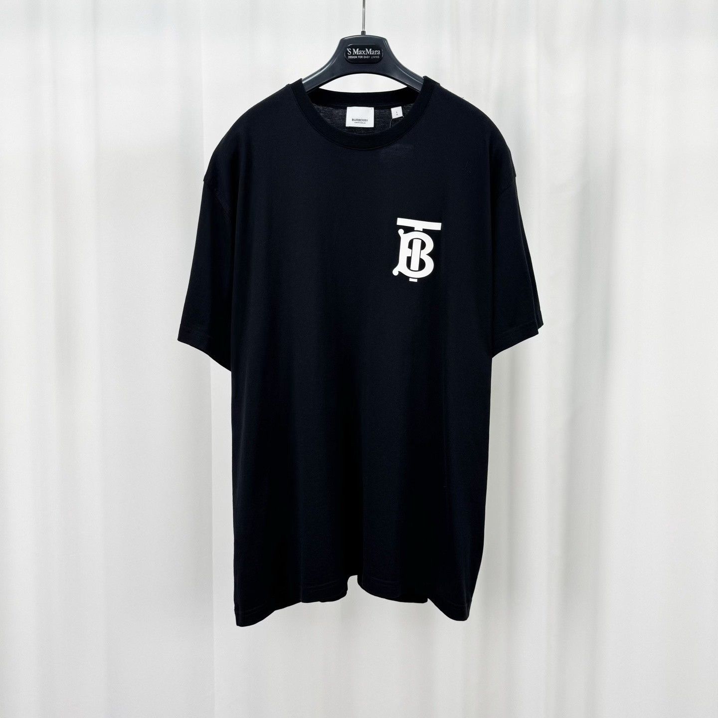 Burberry Burberry Printed Letter Short Sleeve Size US L / EU 52-54 / 3 - 1 Thumbnail
