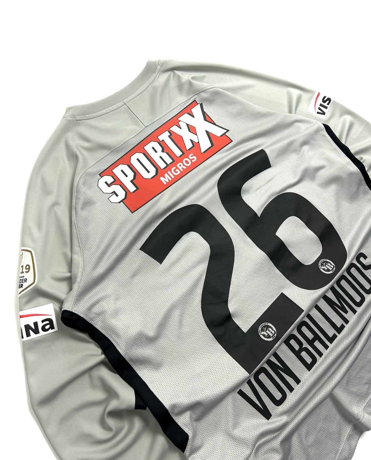 Nike BSC Young Boys 2019 Goalkeeper Jersey Shirt Von Ballmoos 26 Size US XL / EU 56 / 4 - 8 Thumbnail