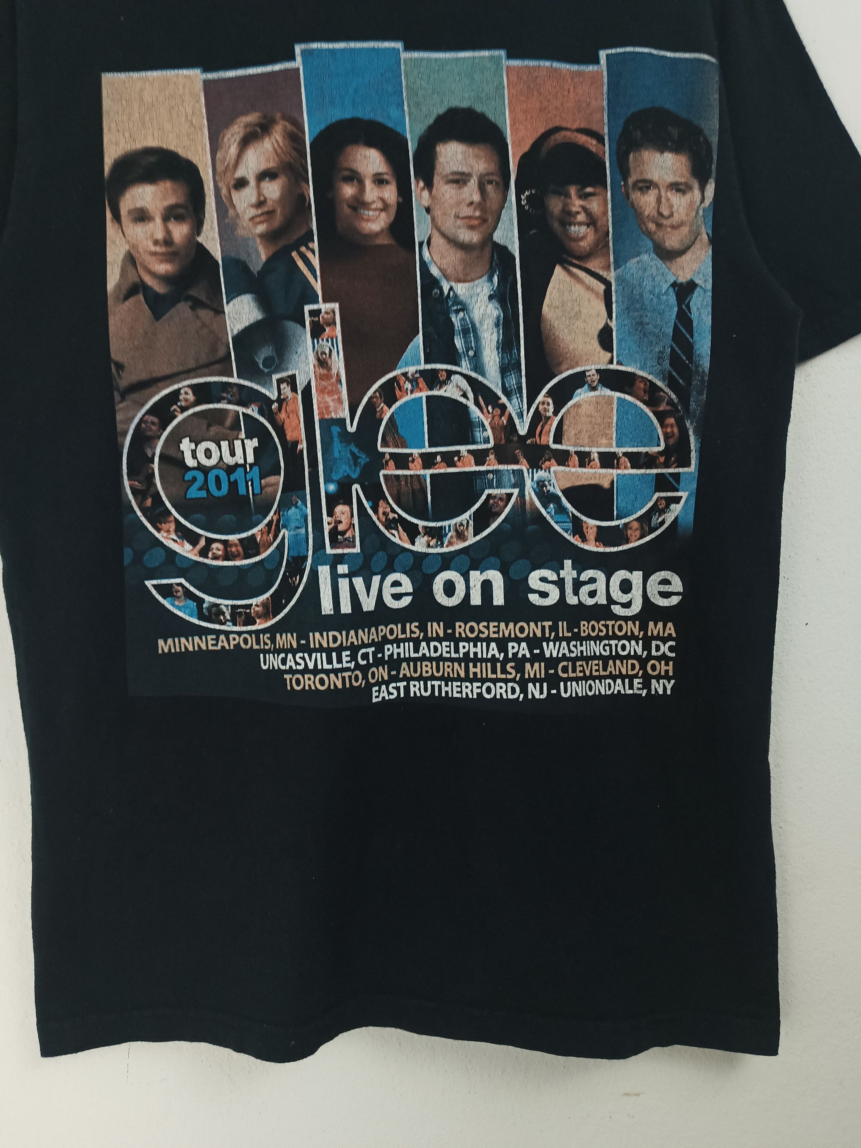 Vintage VINTAGE '11 GLEE ON TOUR LIVE TEE TV SERIES FRIENDS OFFICE Size US S / EU 44-46 / 1 - 12 Thumbnail