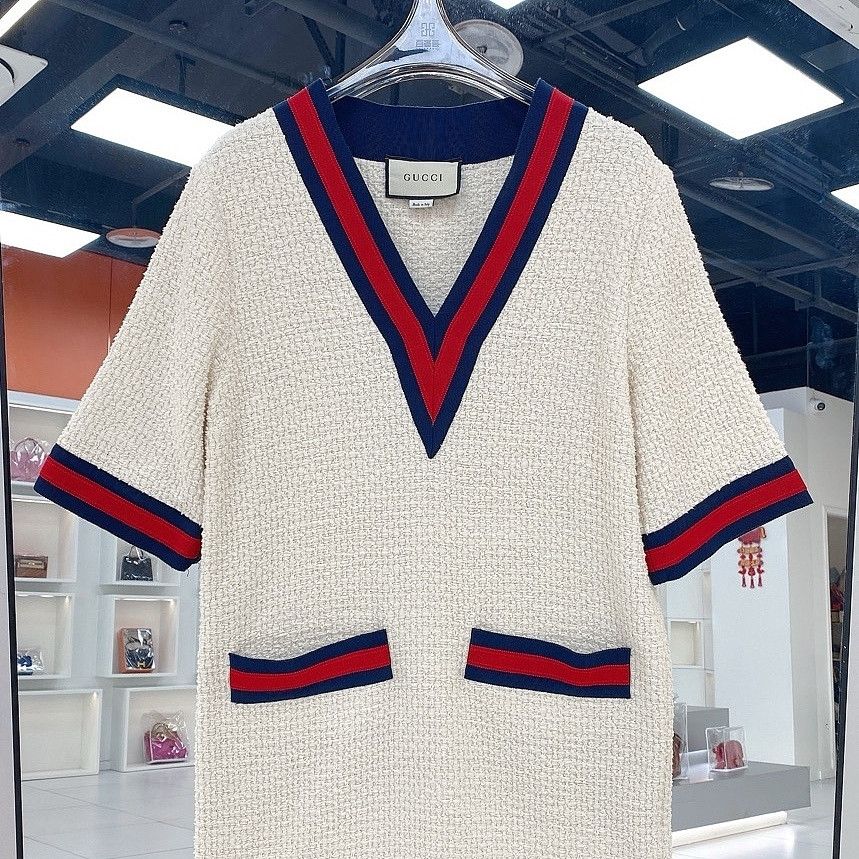 Gucci Gucci V-Neck Stripe Trim Knit Mini Dress Size 42 Size M / US 6-8 / IT 42-44 - 1 Thumbnail