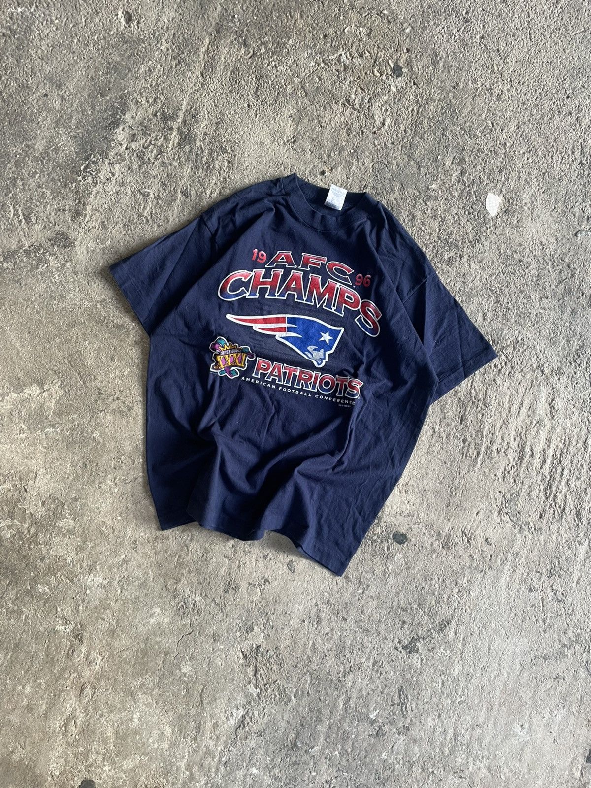 NFL Vintage 1996 New England Patriots NFL single stitch tee Size US XL / EU 56 / 4 - 2 Thumbnail