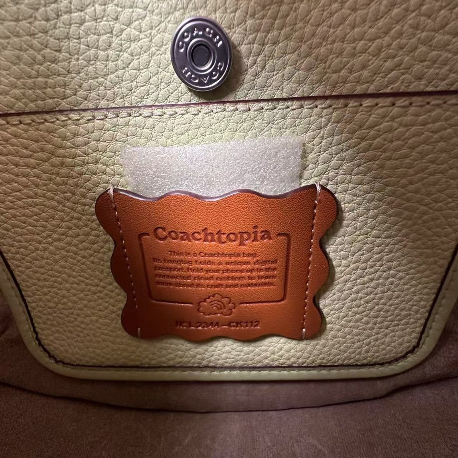Coach Coach Ergo Shoulder Bag In Coachtopia Leather In Pale Lime Size ONE SIZE - 8 Thumbnail