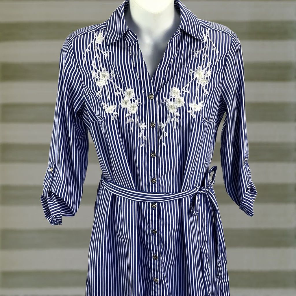 Etro VINTAGE Mlle Gabrielle Shirt Dress Blue White Stripe Knee Length S Roll Tab Sleeve Button Collar Casual Womens Size S / US 4 / IT 40 - 1 Thumbnail
