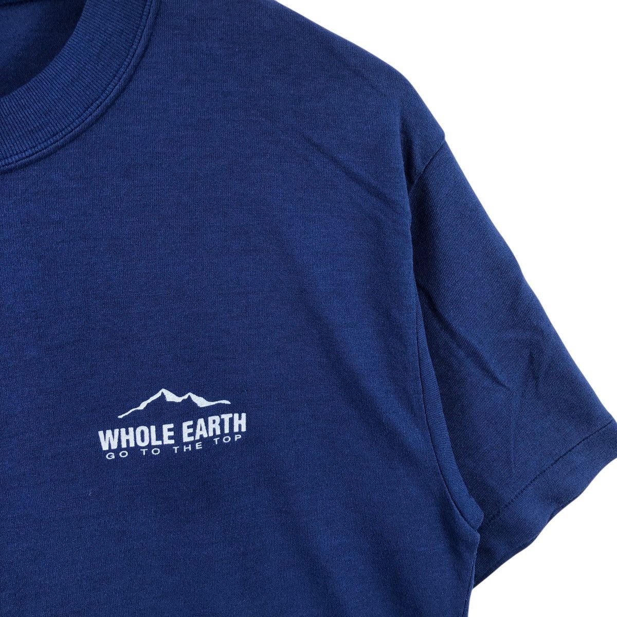 Descente × Vintage Vintage WHOLE EARTH Tee Shirt Descente Outdoor Life Size L Size US L / EU 52-54 / 3 - 3 Thumbnail