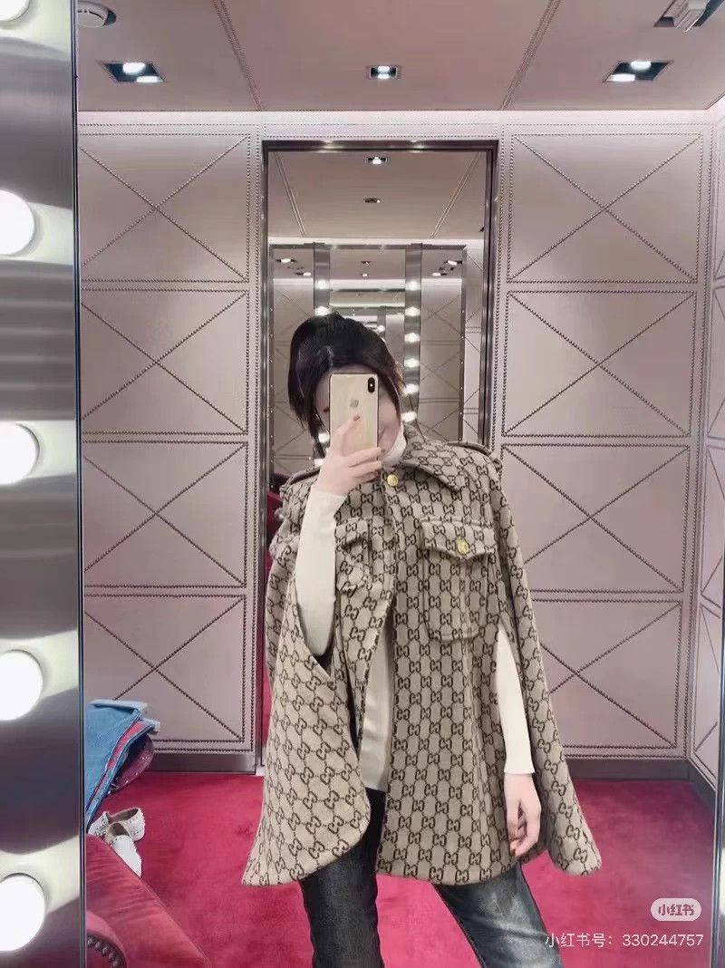 Gucci Gucci Khaki All Over Monogram Cloak Coat Vintage M Size M / US 6-8 / IT 42-44 - 5 Thumbnail