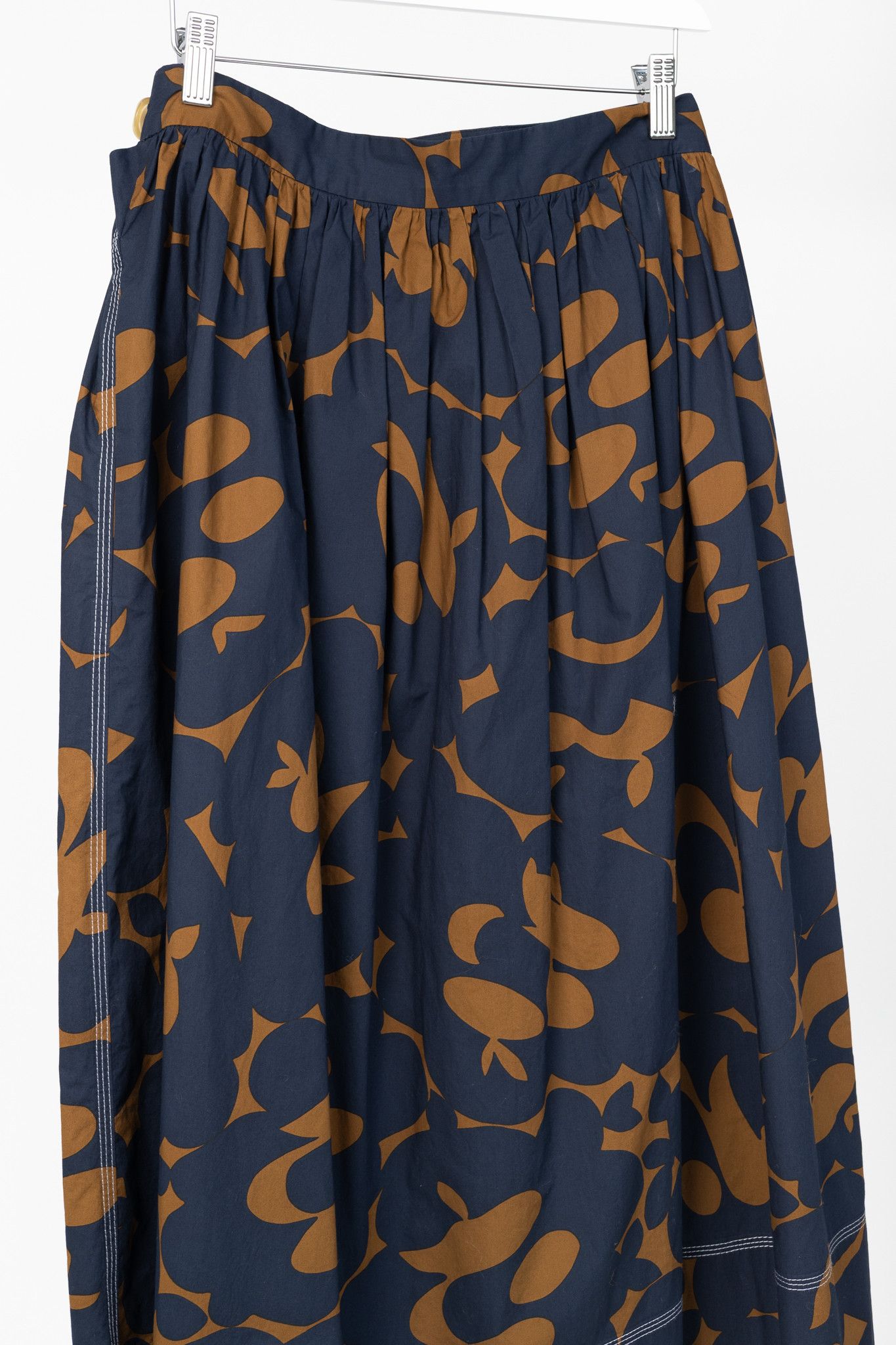 Marni Marni R/19 Belou-Print Cotton Poplin Gathered Midi Skirt Size 28" / US 6 / IT 42 - 3 Thumbnail