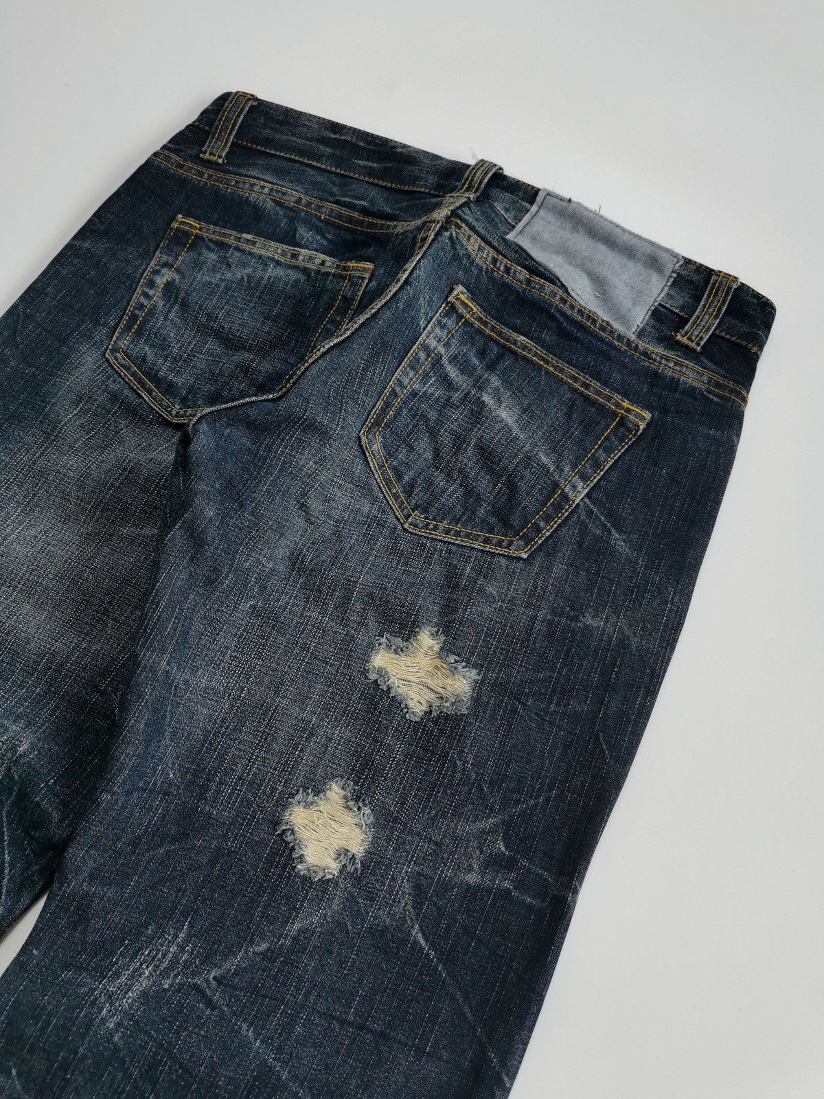 Japanese Brand Theoria Whiskers Distressed Jeans Size US 32 / EU 48 - 7 Thumbnail