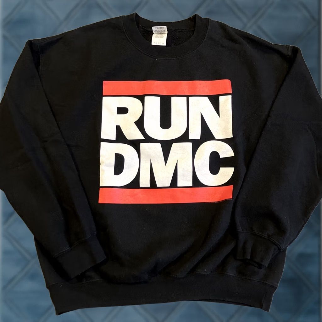 Gildan VINTAGE Gildan Run DMC Sweatshirt Size Large Black Crew Neck Hip Hop AWESOME Size US L / EU 52-54 / 3 - 1 Thumbnail